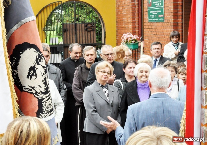 Zdjęcie w galerii na portalu naszraciborz.pl: Uczcili pamięć Sybiraków  wiadomości z regionu