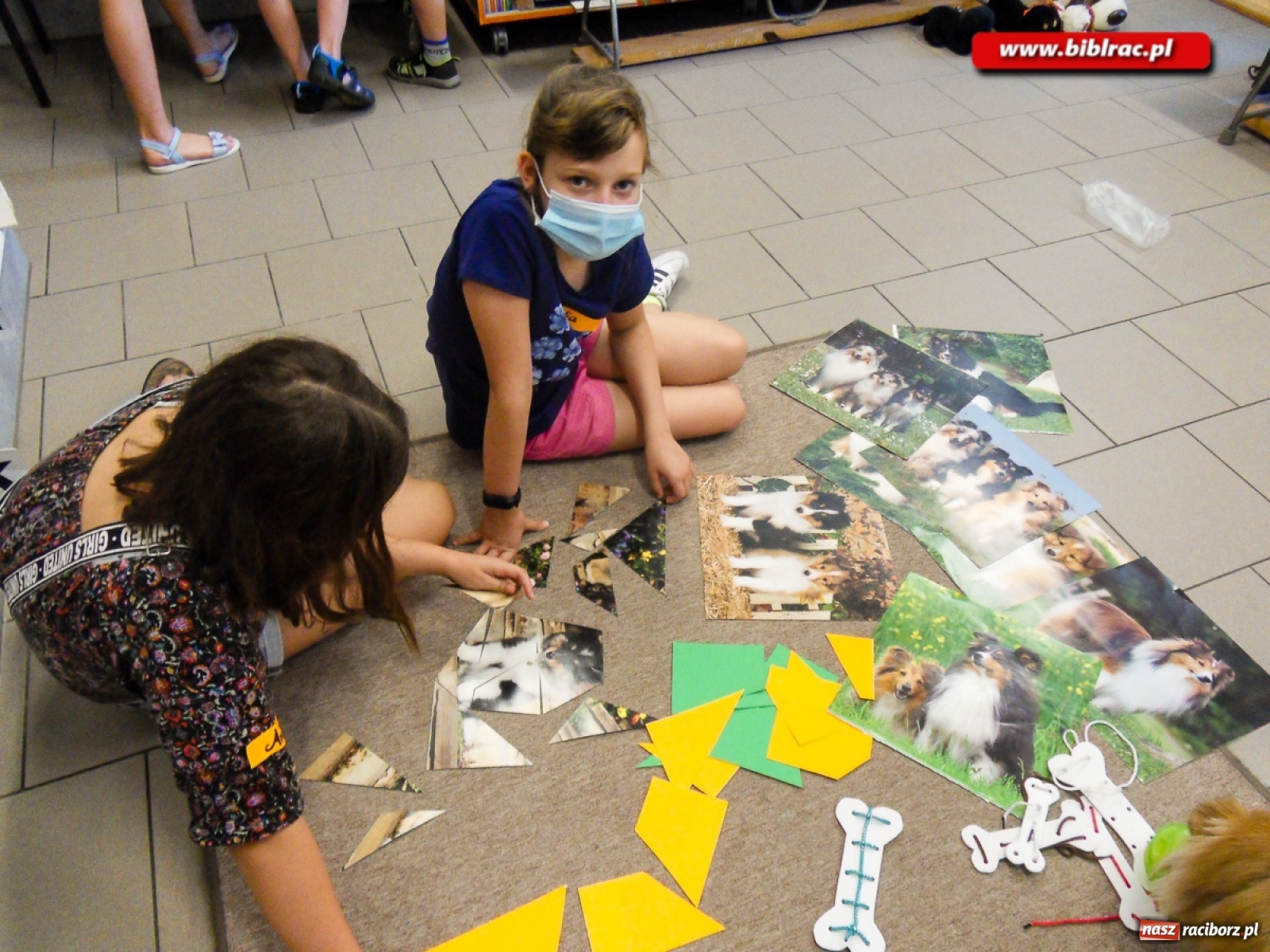 Zdjęcie w galerii na portalu naszraciborz.pl: Dogoterapia i afrykańska przygoda, czyli lato z biblioteką w Markowicach  wiadomości z regionu