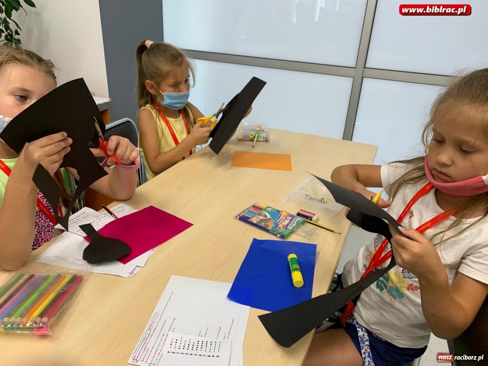 Zdjęcie w galerii na portalu naszraciborz.pl: Lato z biblioteką: detektywistyczny tydzień  wiadomości z regionu