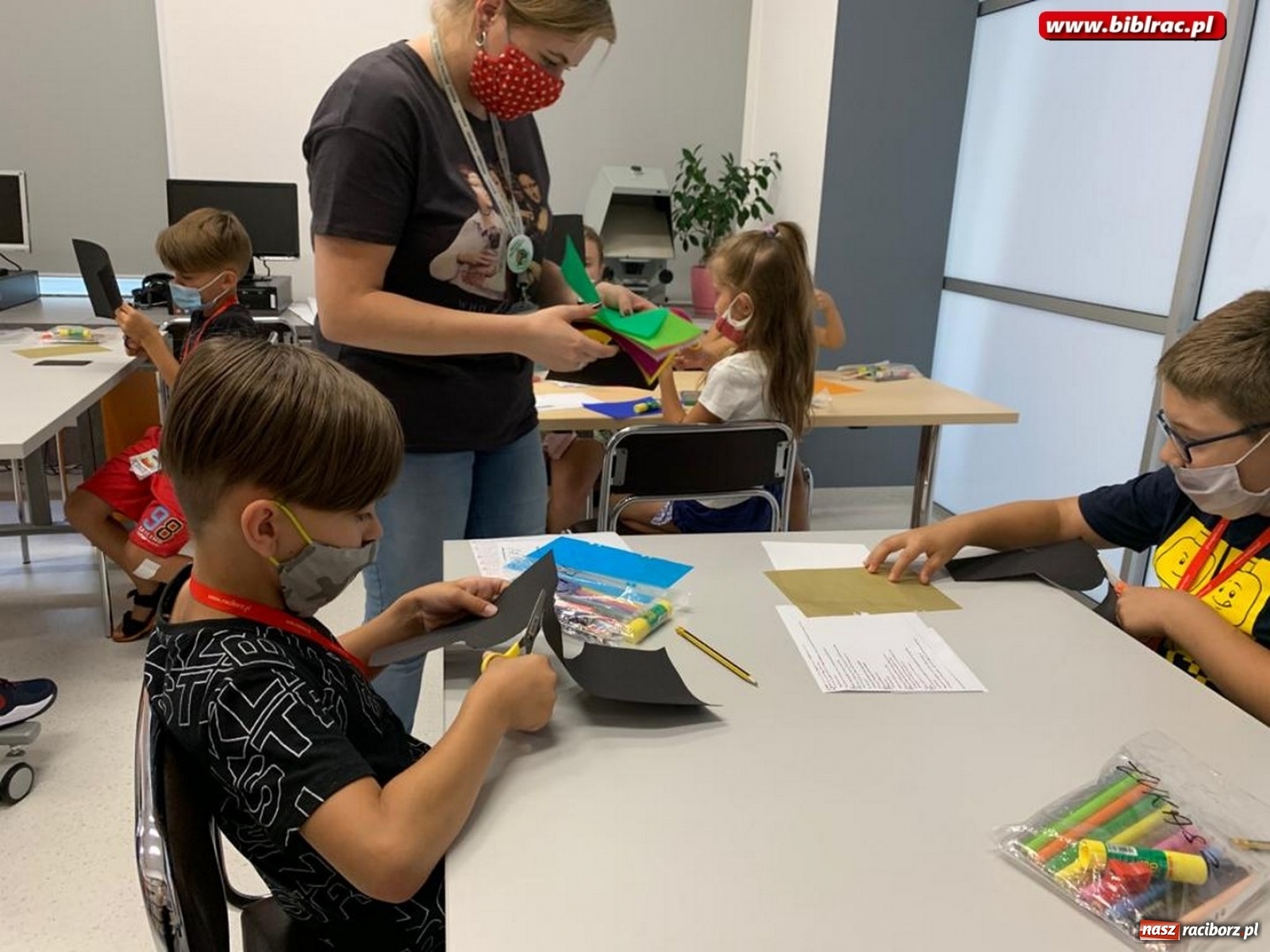 Zdjęcie w galerii na portalu naszraciborz.pl: Lato z biblioteką: detektywistyczny tydzień  wiadomości z regionu