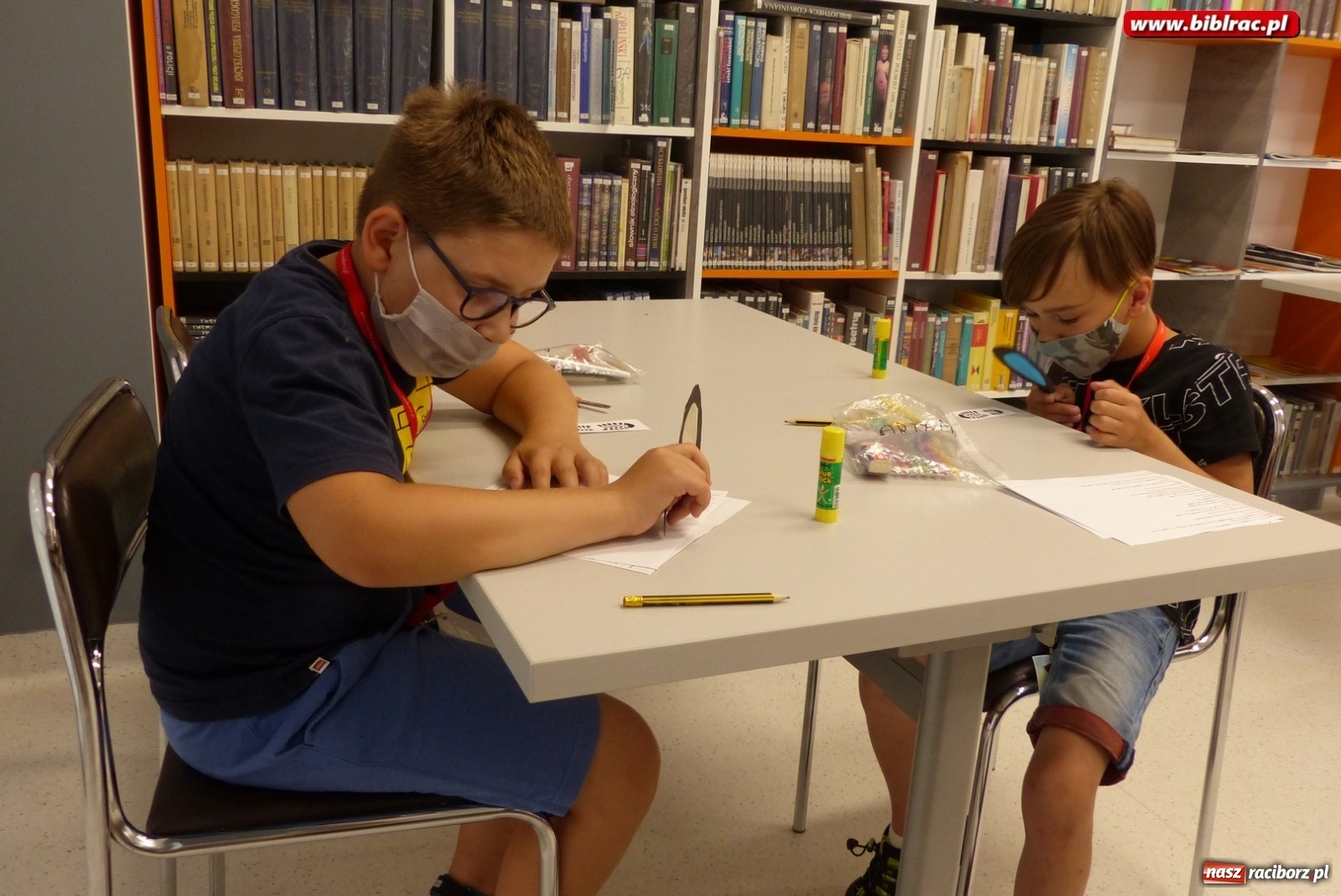 Zdjęcie w galerii na portalu naszraciborz.pl: Lato z biblioteką: detektywistyczny tydzień  wiadomości z regionu