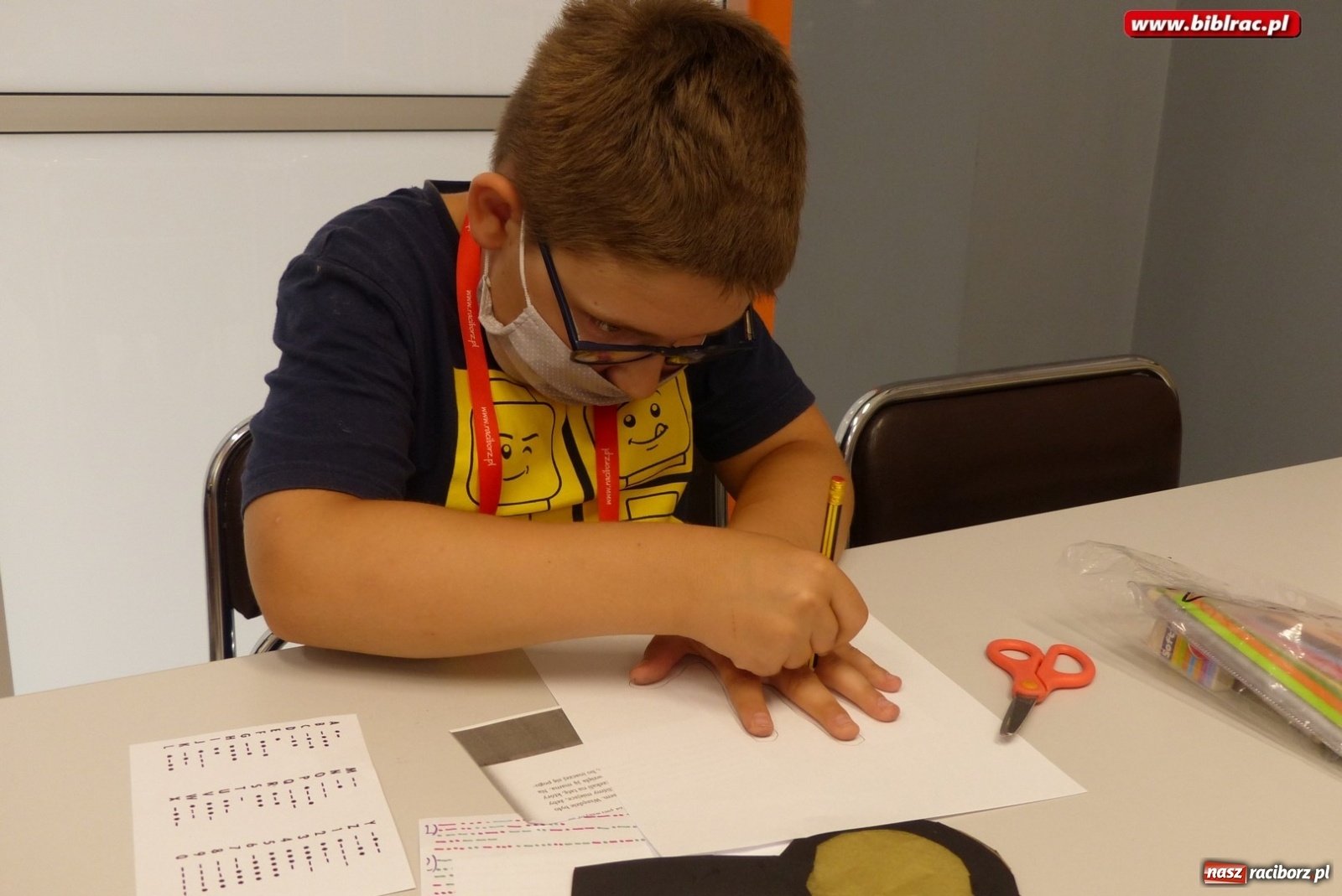 Zdjęcie w galerii na portalu naszraciborz.pl: Lato z biblioteką: detektywistyczny tydzień  wiadomości z regionu