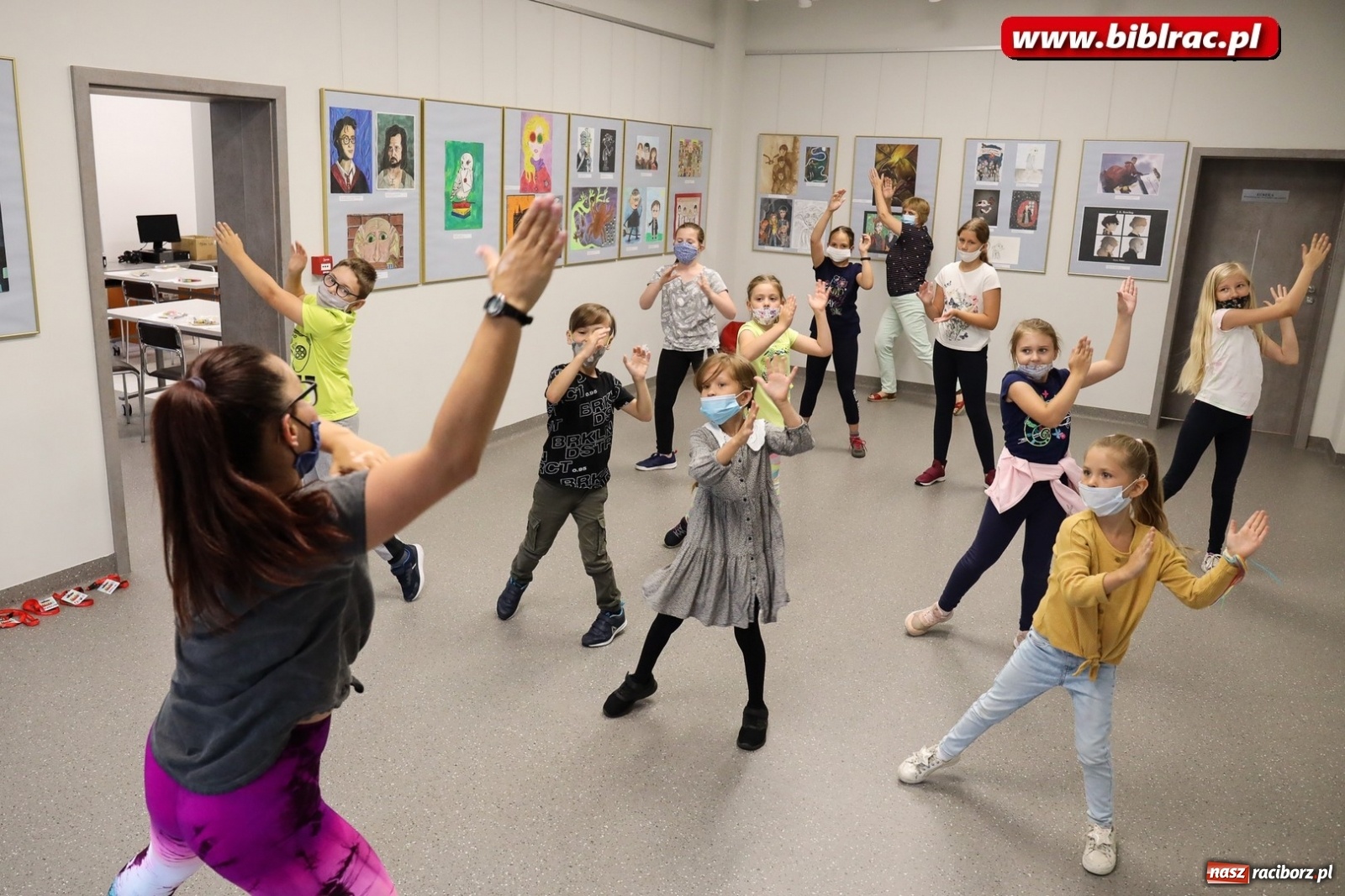 Zdjęcie w galerii na portalu naszraciborz.pl: Lato z biblioteką: detektywistyczny tydzień  wiadomości z regionu