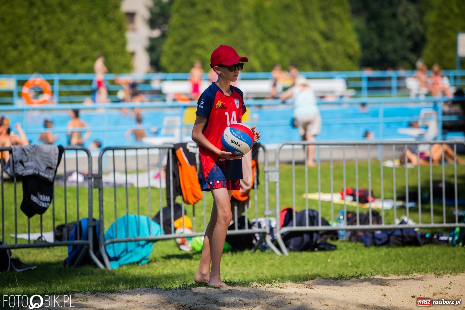 Zdjęcie w galerii na portalu naszraciborz.pl: Turniej w Siatkówce Plażowej na Oborze wiadomości z regionu