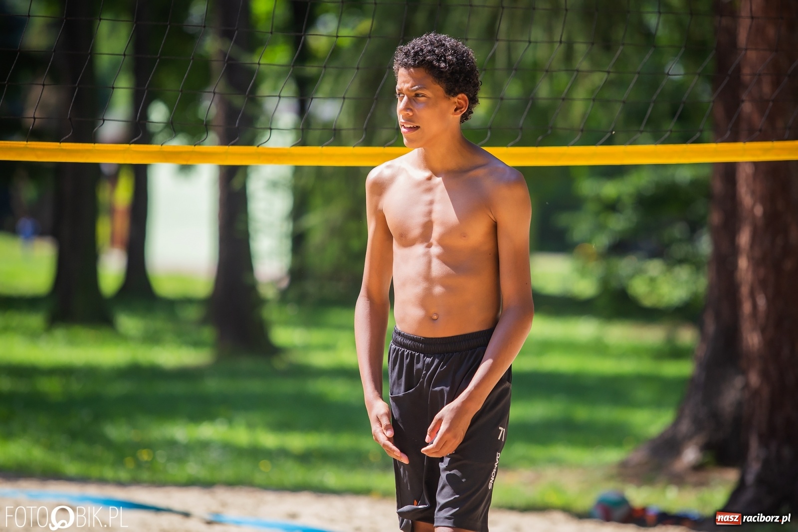 Zdjęcie w galerii na portalu naszraciborz.pl: Turniej w Siatkówce Plażowej na Oborze wiadomości z regionu