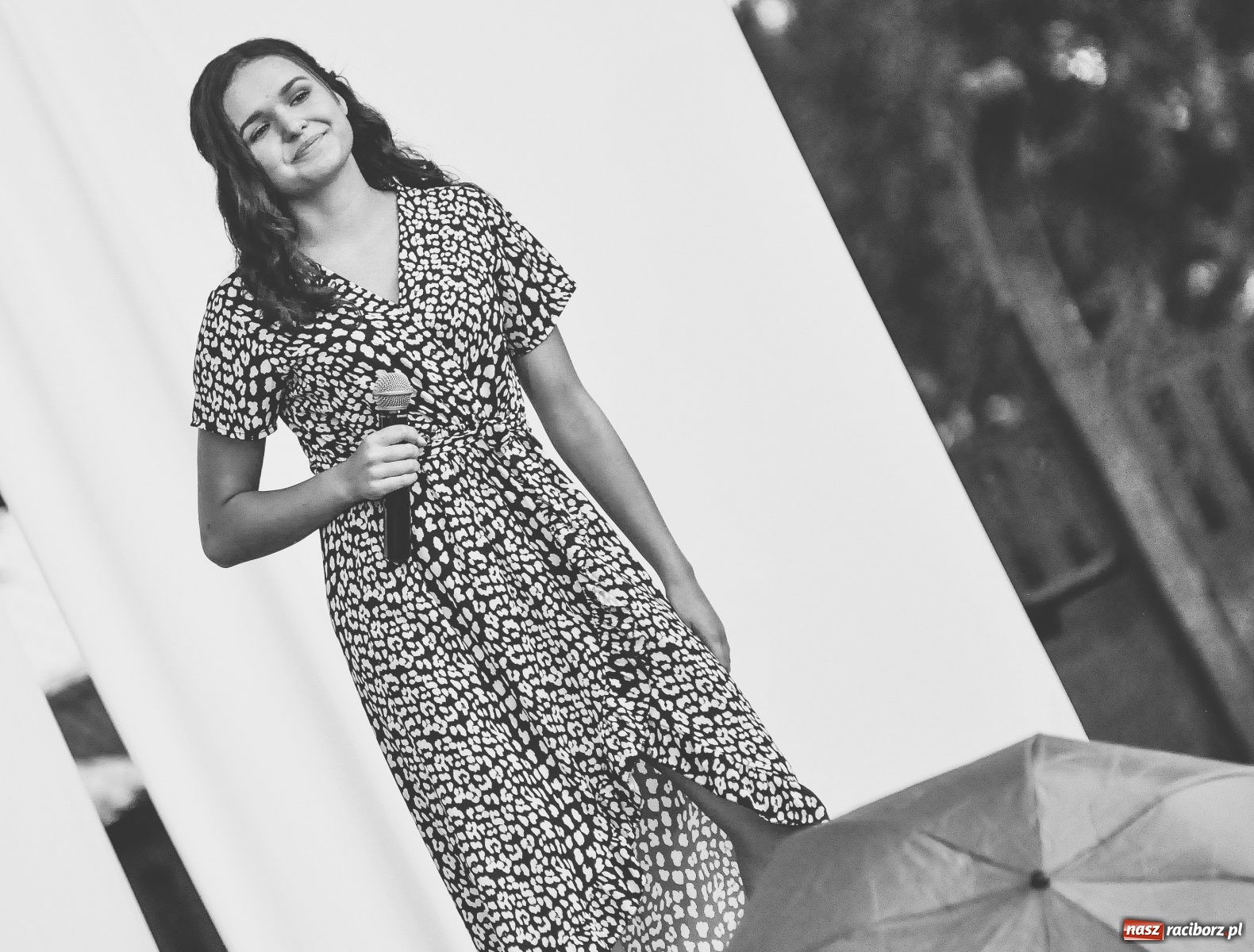 Zdjęcie w galerii na portalu naszraciborz.pl: Miraż w ogrodzie raciborskiej Strzechy  wiadomości z regionu