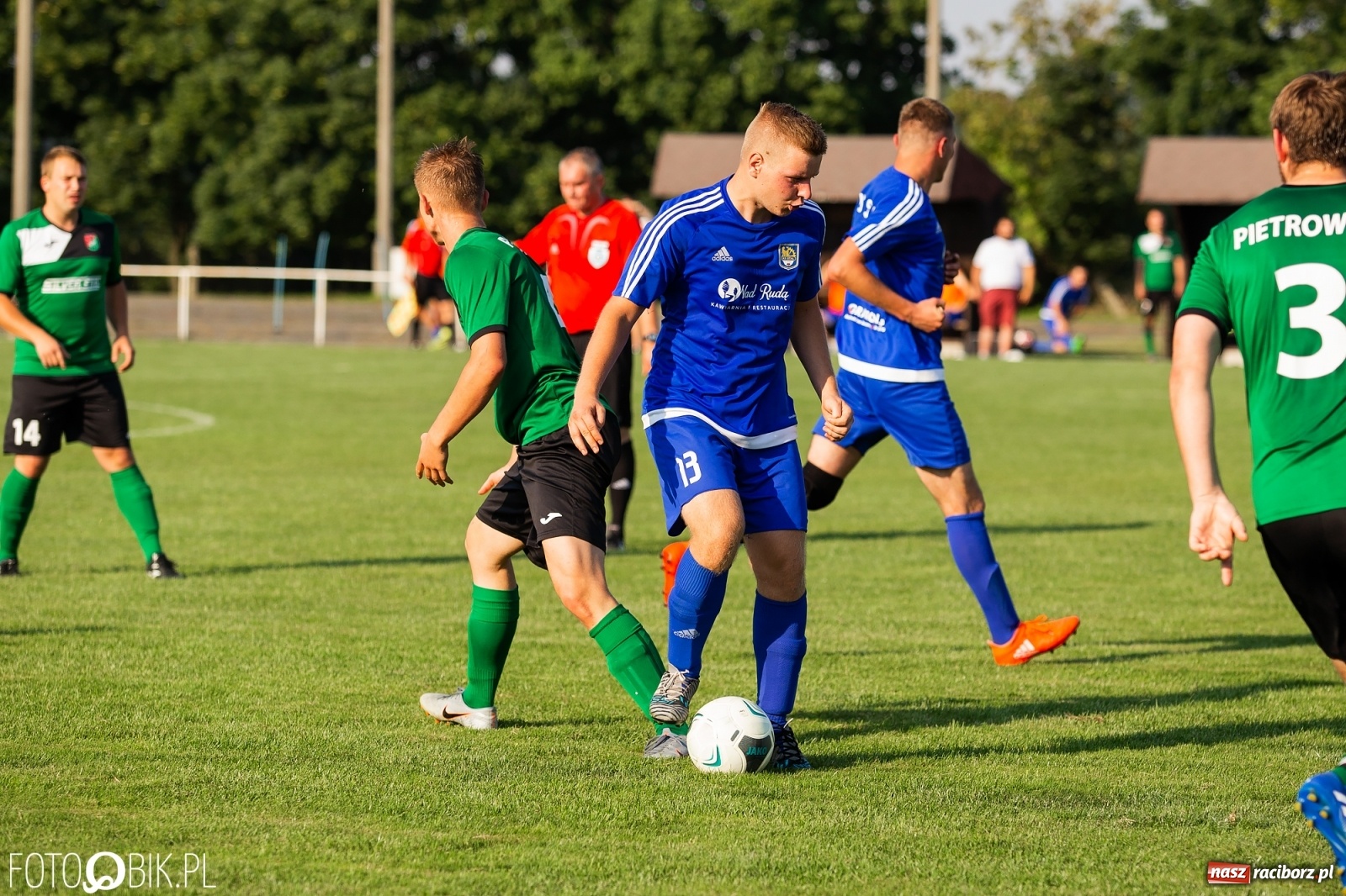 Zdjęcie w galerii na portalu naszraciborz.pl: Pietrowicki Start nie złamał kuźniańskiej Stali [FOTO] wiadomości z regionu