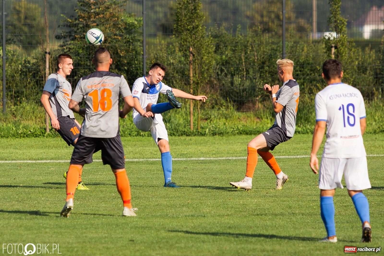 Zdjęcie w galerii na portalu naszraciborz.pl: Derby powiatu. Unia Racibórz rozbiła Naprzód Borucin [FOTO]  wiadomości z regionu