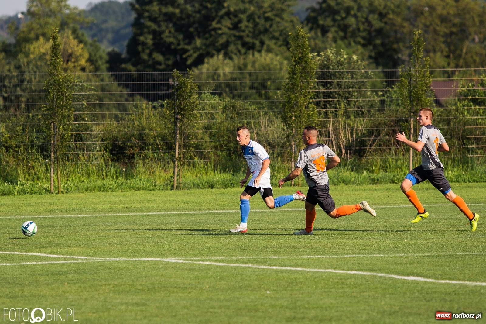 Zdjęcie w galerii na portalu naszraciborz.pl: Derby powiatu. Unia Racibórz rozbiła Naprzód Borucin [FOTO]  wiadomości z regionu