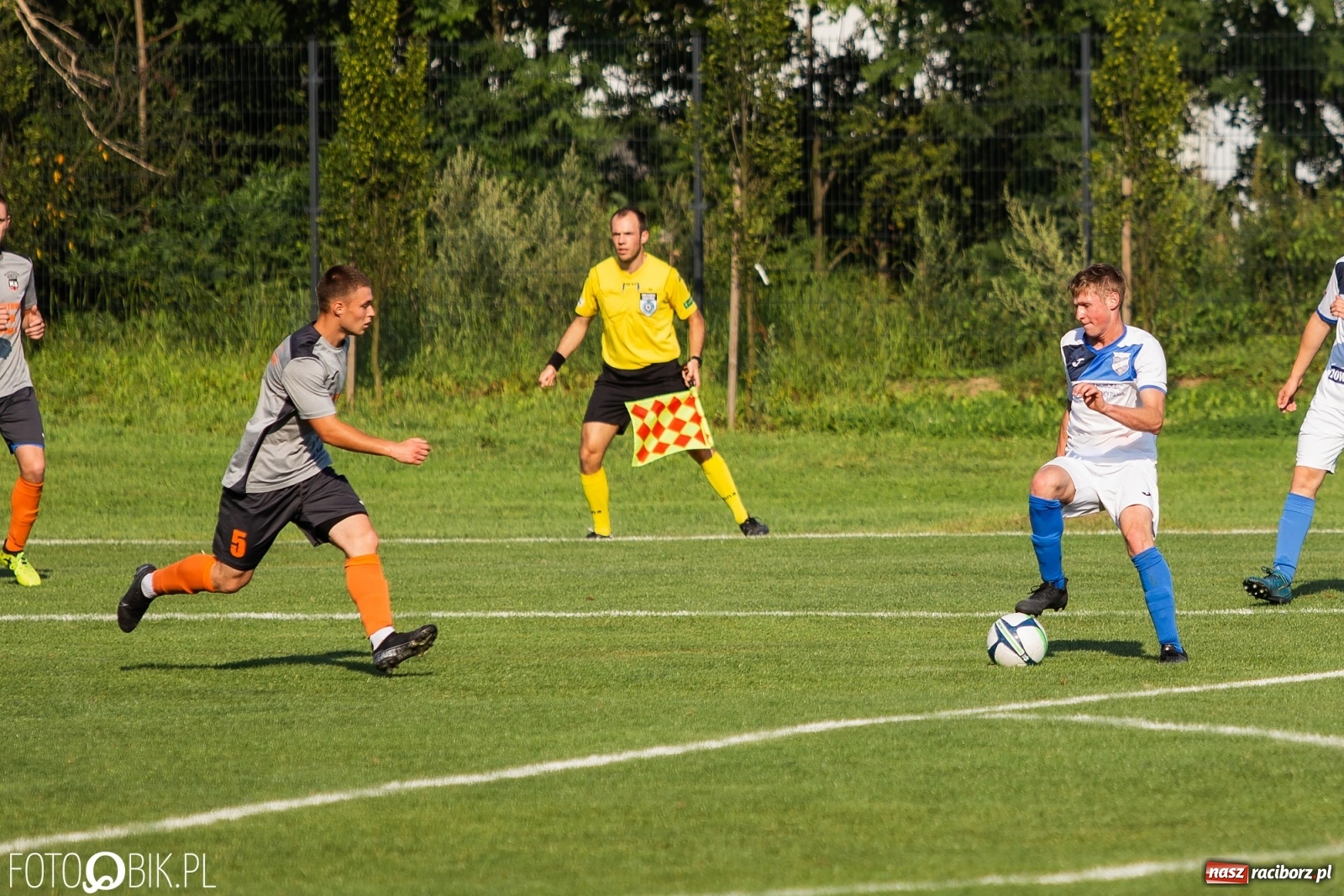 Zdjęcie w galerii na portalu naszraciborz.pl: Derby powiatu. Unia Racibórz rozbiła Naprzód Borucin [FOTO]  wiadomości z regionu