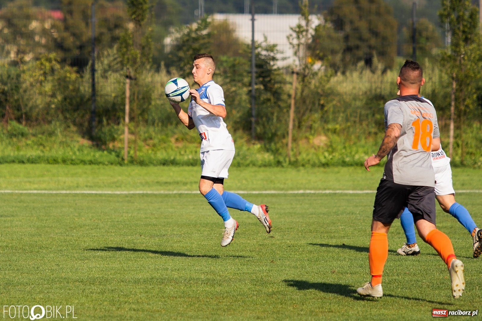 Zdjęcie w galerii na portalu naszraciborz.pl: Derby powiatu. Unia Racibórz rozbiła Naprzód Borucin [FOTO]  wiadomości z regionu