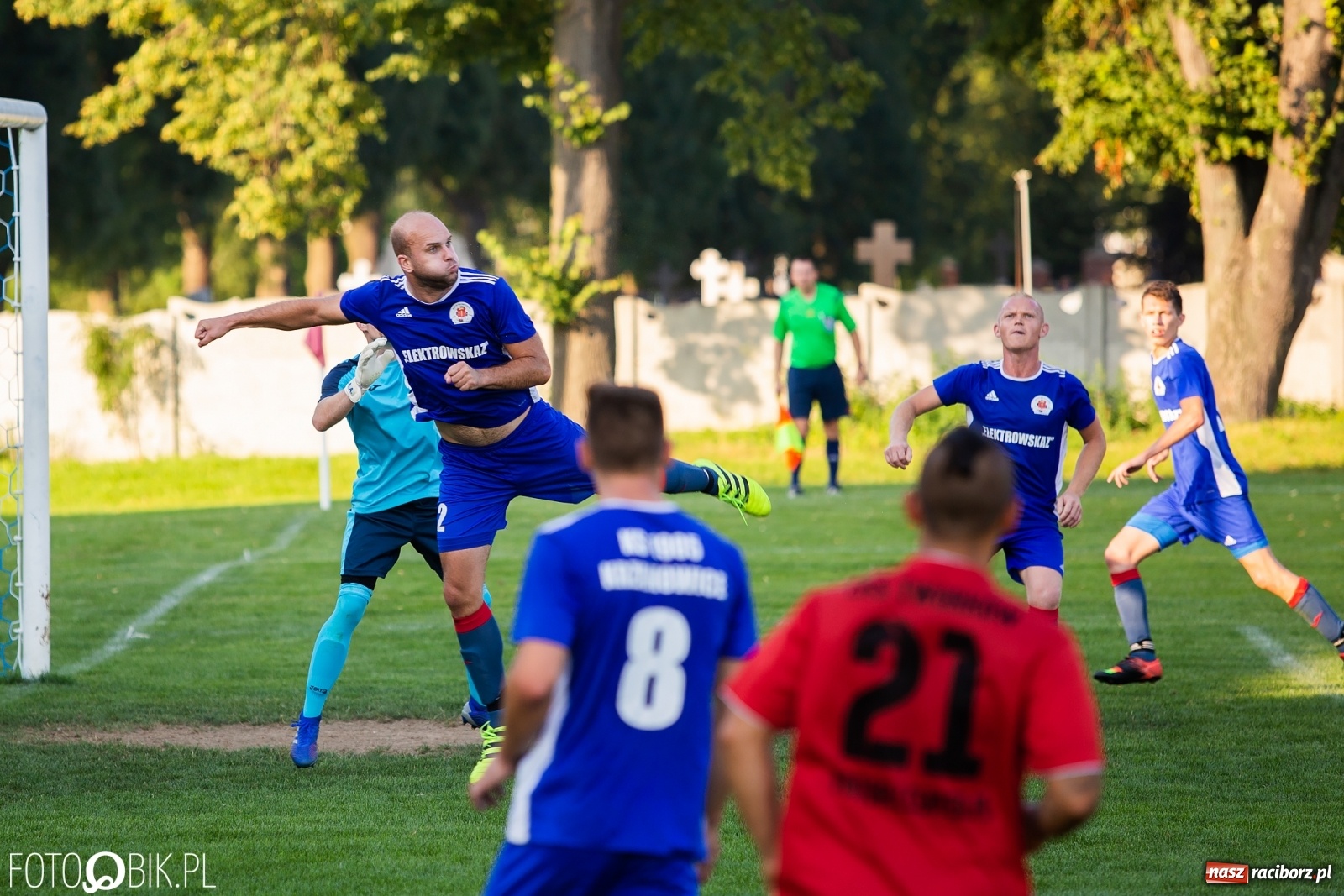 Zdjęcie w galerii na portalu naszraciborz.pl: Klasa okręgowa. Beniaminek z Krzanowic znów bez punktów [FOTO] wiadomości z regionu