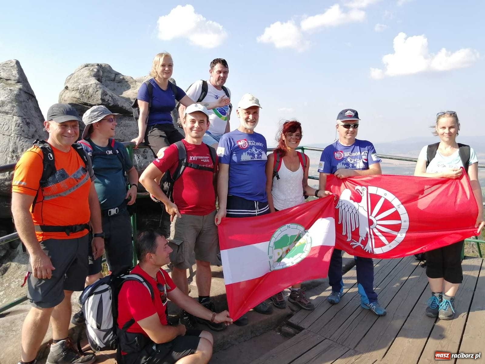 Zdjęcie w galerii na portalu naszraciborz.pl: Raciborzanie zdobywają koronę gór polskich  wiadomości z regionu