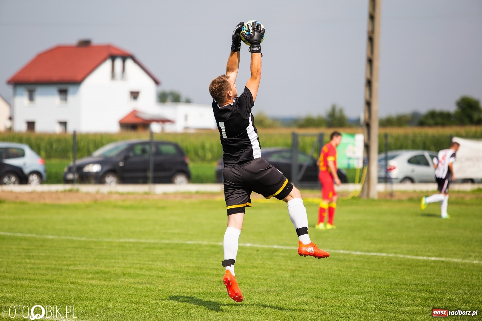 Zdjęcie w galerii na portalu naszraciborz.pl: A klasa. Sprawiedliwy remis przy Olimpijskiej [FOTO] wiadomości z regionu