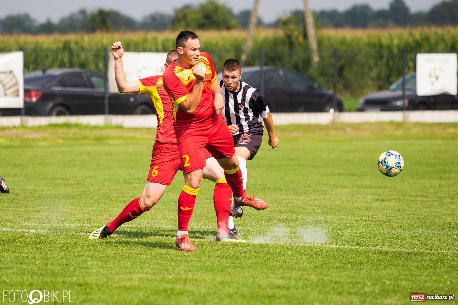 Zdjęcie w galerii na portalu naszraciborz.pl: A klasa. Sprawiedliwy remis przy Olimpijskiej [FOTO] wiadomości z regionu