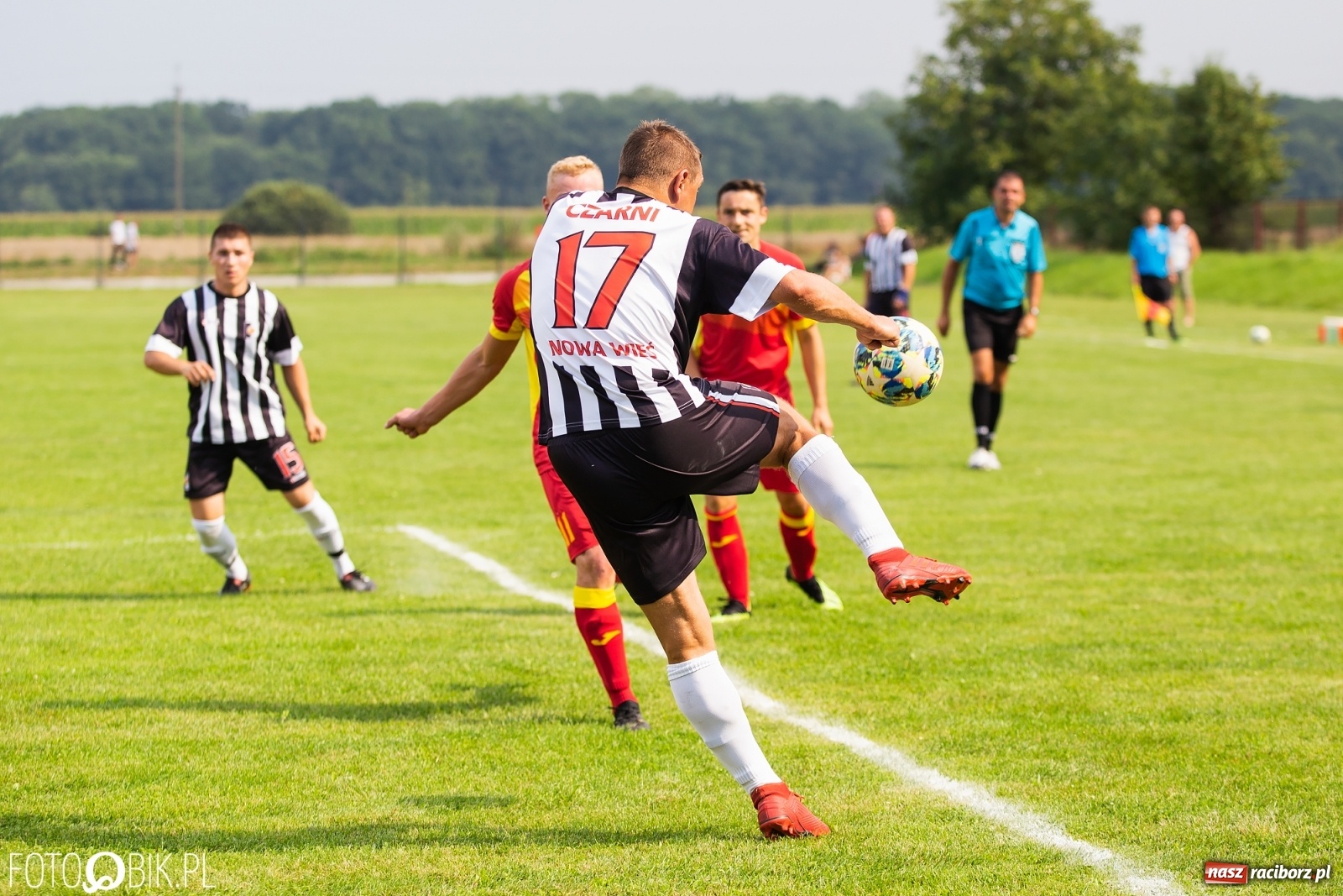 Zdjęcie w galerii na portalu naszraciborz.pl: A klasa. Sprawiedliwy remis przy Olimpijskiej [FOTO] wiadomości z regionu