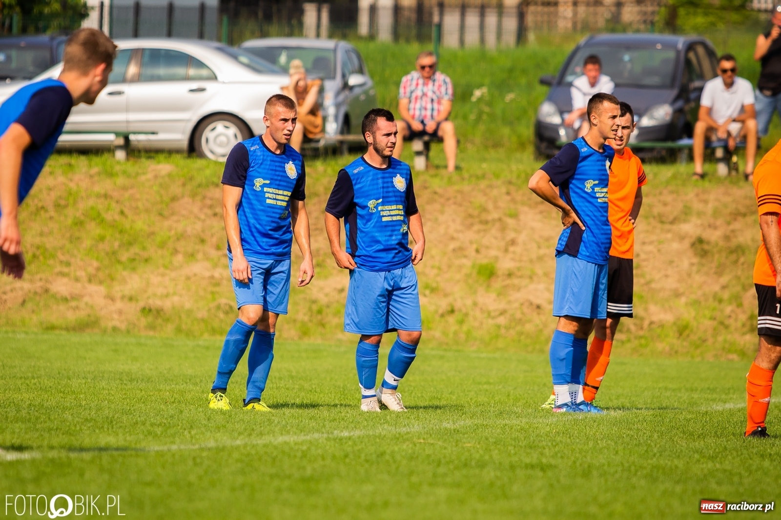 Zdjęcie w galerii na portalu naszraciborz.pl: Derby Raciborza. O wygranej przesądziły karne z kapelusza? [FOTO] wiadomości z regionu