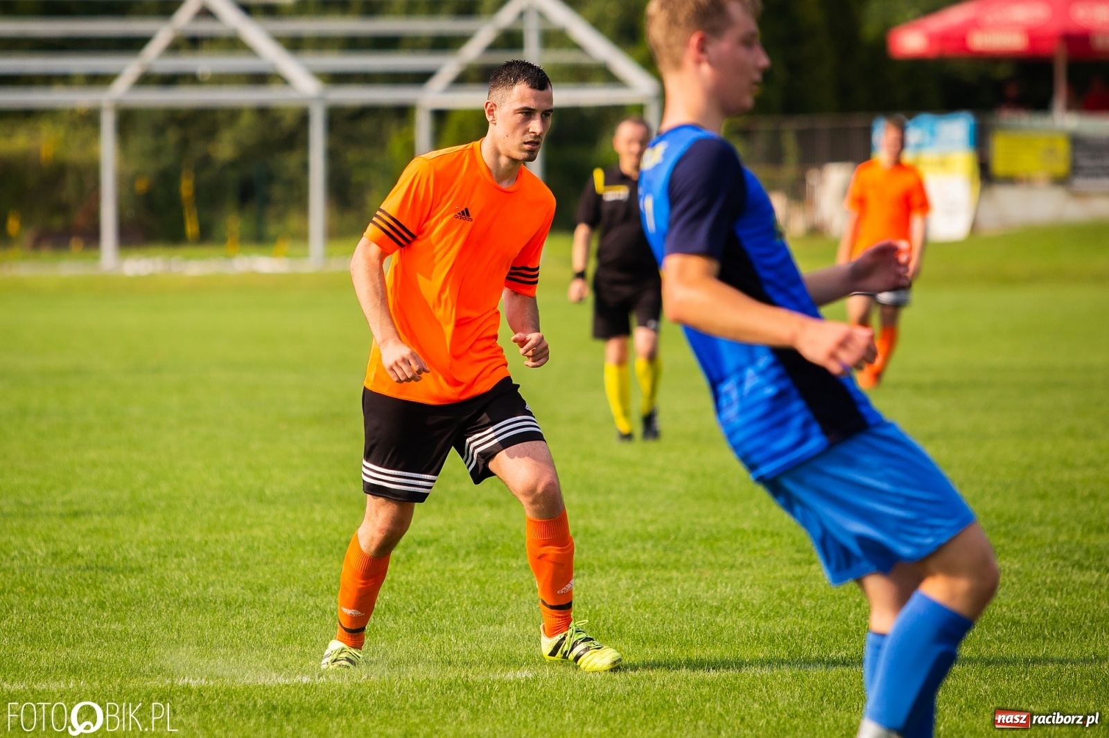 Zdjęcie w galerii na portalu naszraciborz.pl: Derby Raciborza. O wygranej przesądziły karne z kapelusza? [FOTO] wiadomości z regionu