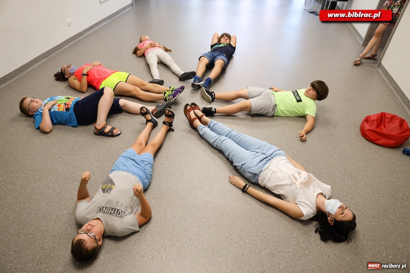 Zdjęcie w galerii na portalu naszraciborz.pl: Finał Lata dla niepełnosprawnych w bibliotece  wiadomości z regionu