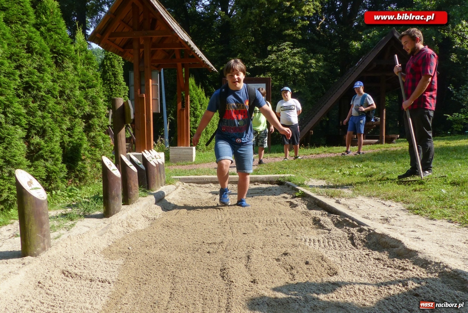 Zdjęcie w galerii na portalu naszraciborz.pl: Finał Lata dla niepełnosprawnych w bibliotece  wiadomości z regionu