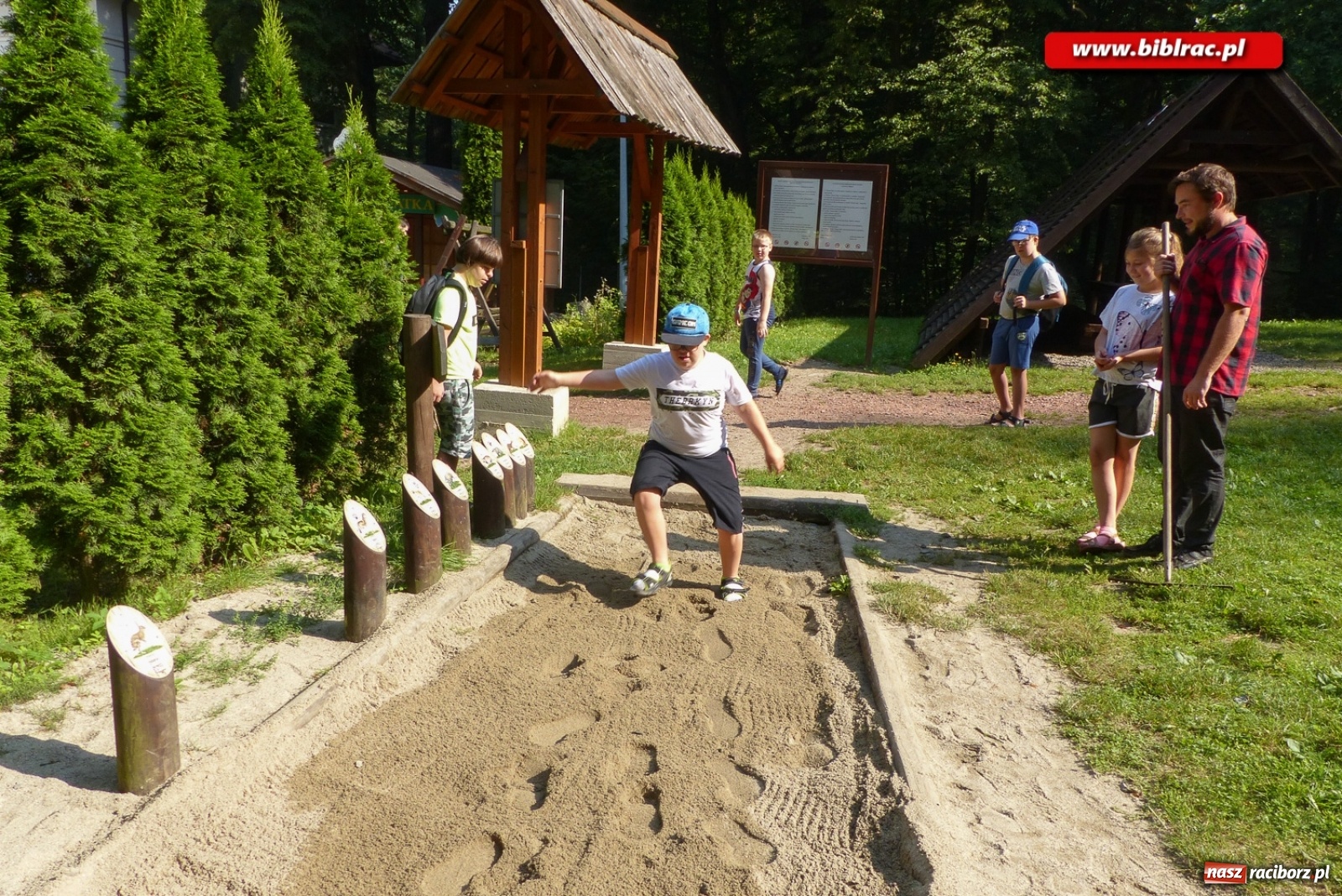 Zdjęcie w galerii na portalu naszraciborz.pl: Finał Lata dla niepełnosprawnych w bibliotece  wiadomości z regionu