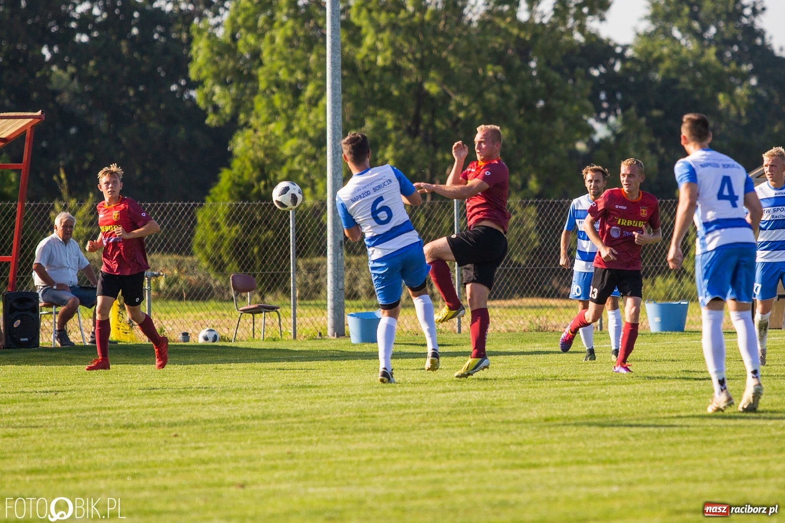 Zdjęcie w galerii na portalu naszraciborz.pl: Borutany zniszczyły mury czernickiego Zameczku [FOTO] wiadomości z regionu
