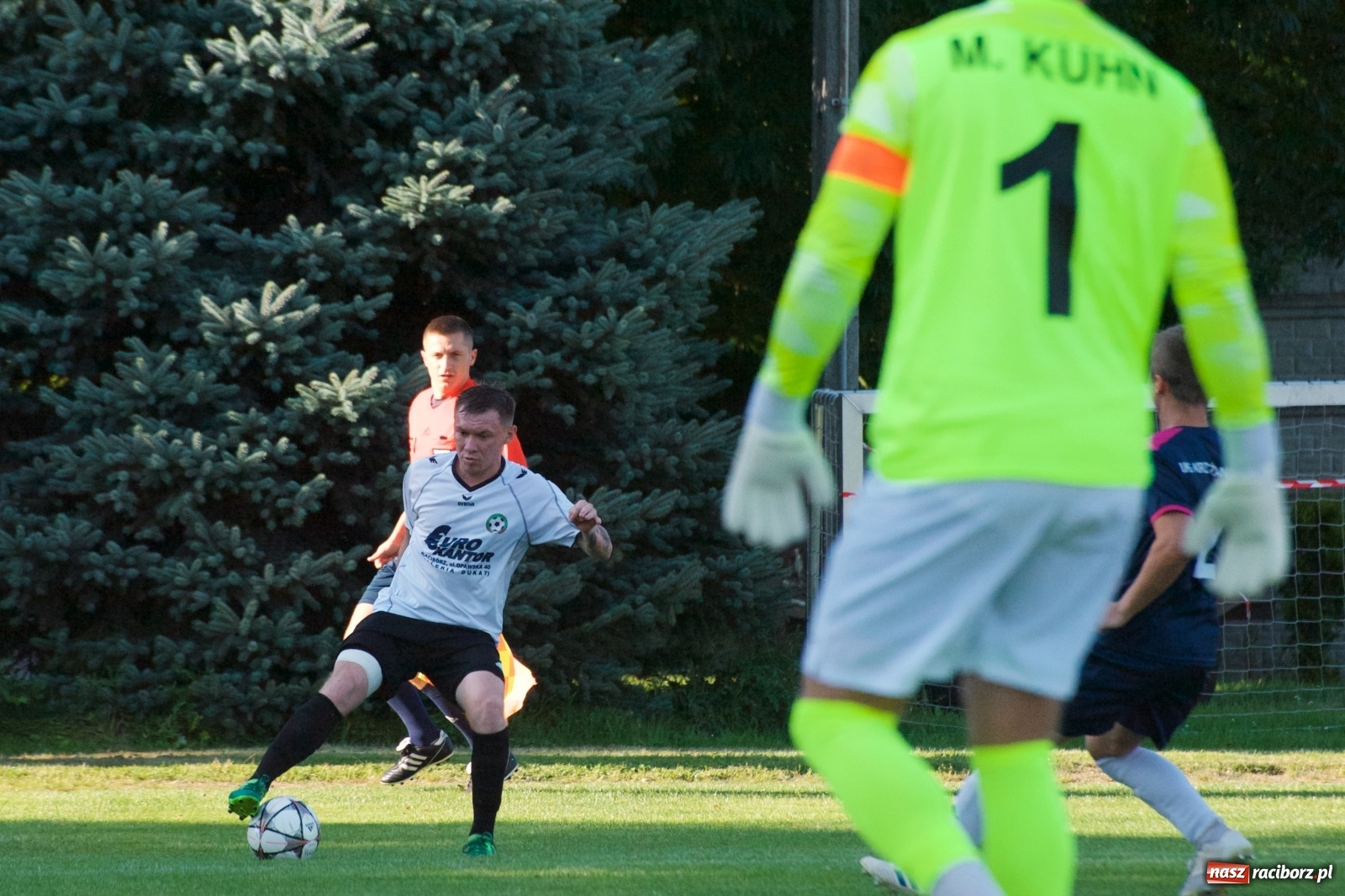 Zdjęcie w galerii na portalu naszraciborz.pl: Tworków vs Krzyżanowice. Historyczna wygrana gospodarzy [FOTO] wiadomości z regionu