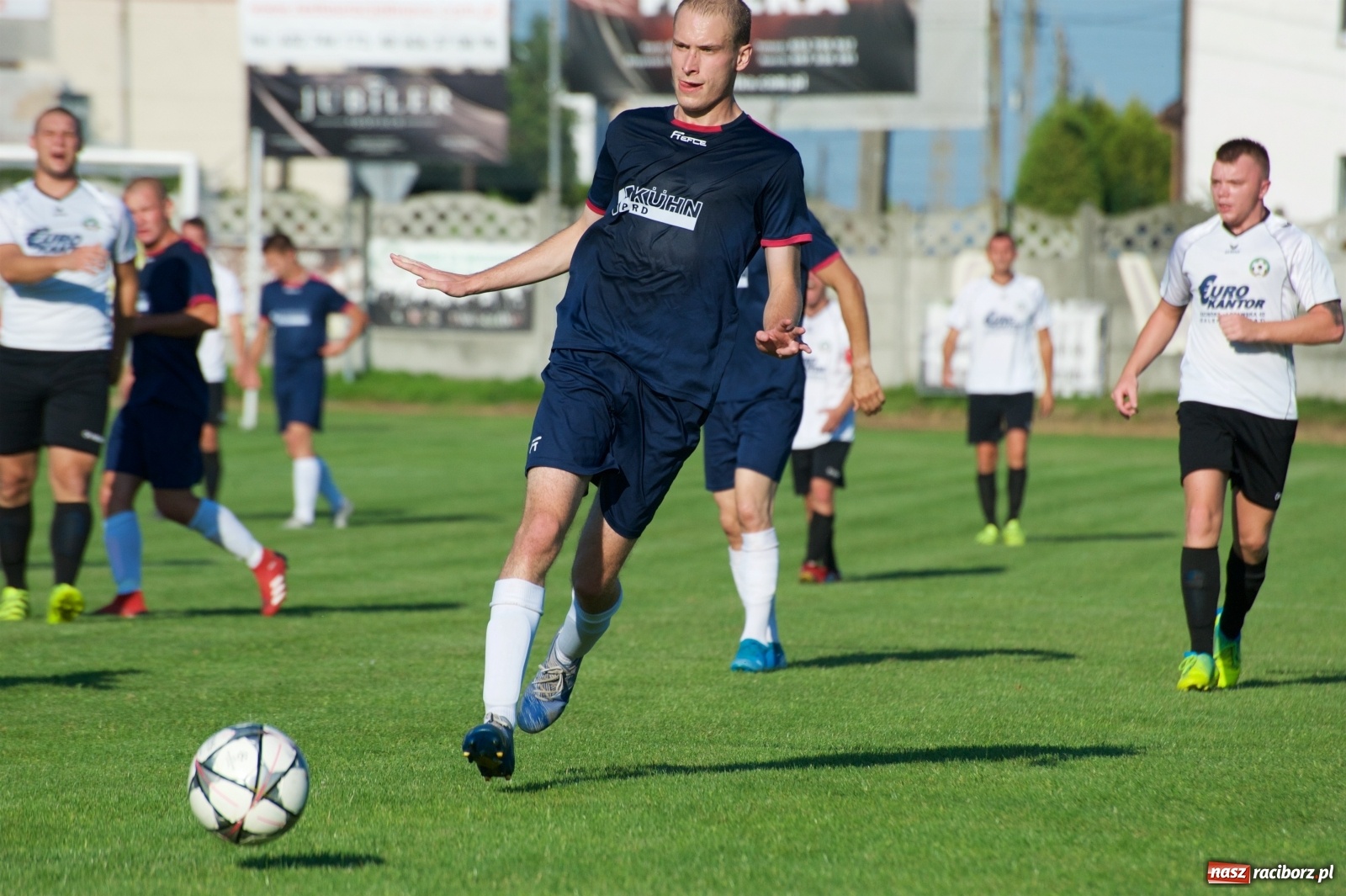 Zdjęcie w galerii na portalu naszraciborz.pl: Tworków vs Krzyżanowice. Historyczna wygrana gospodarzy [FOTO] wiadomości z regionu