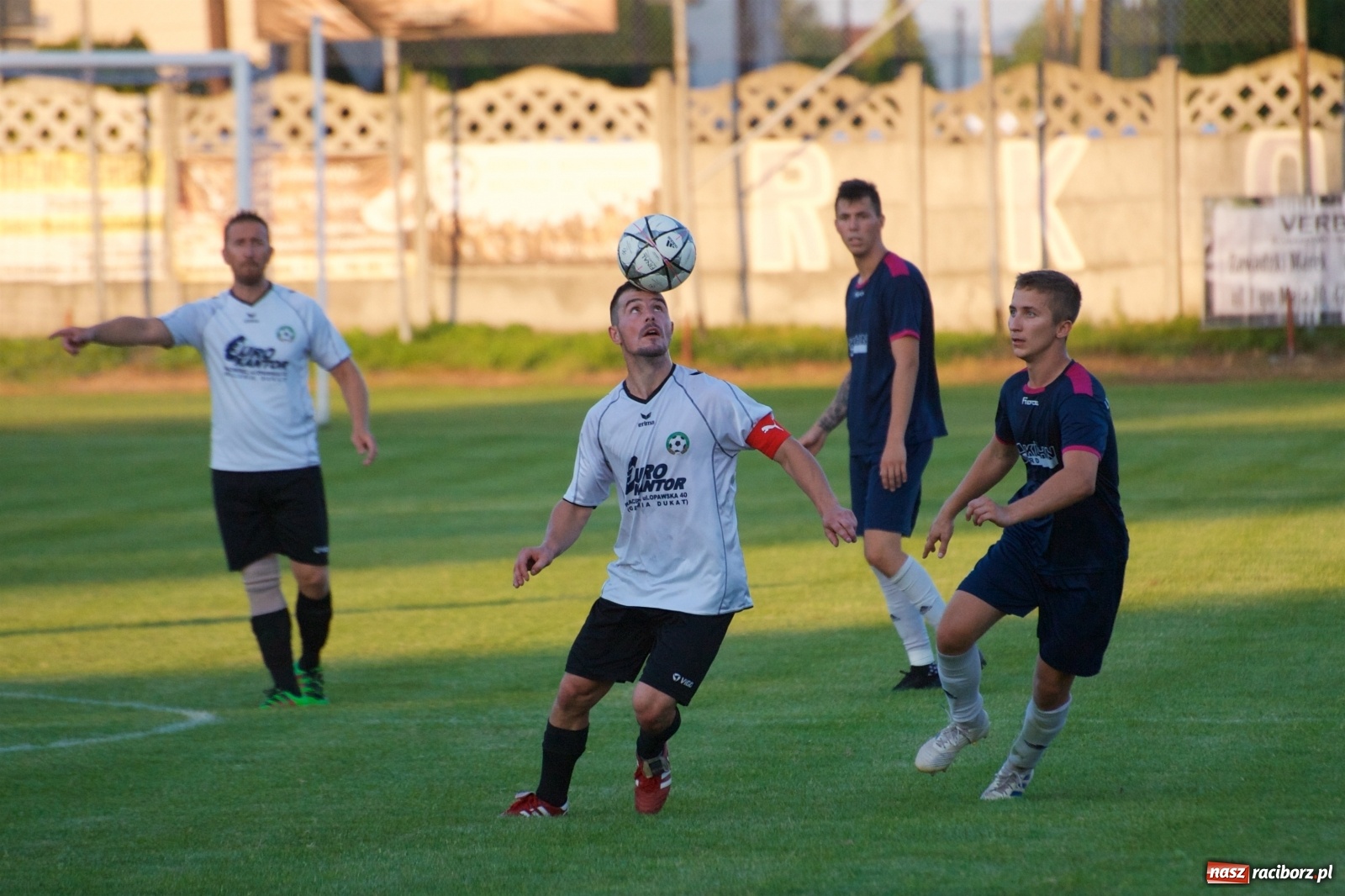 Zdjęcie w galerii na portalu naszraciborz.pl: Tworków vs Krzyżanowice. Historyczna wygrana gospodarzy [FOTO] wiadomości z regionu