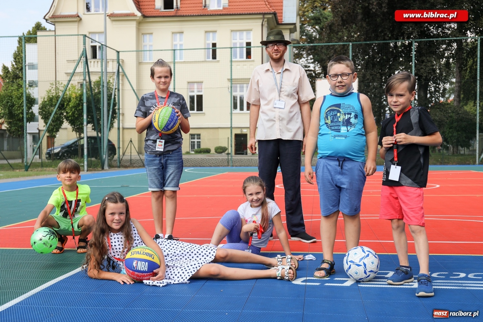 Zdjęcie w galerii na portalu naszraciborz.pl: Włóczykijem być, czyli Lata z biblioteką ciąg dalszy wiadomości z regionu