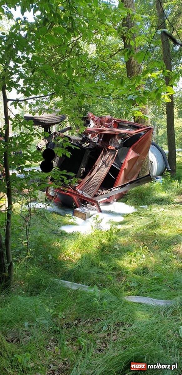 Zdjęcie w galerii na portalu naszraciborz.pl: Dziesięć zdarzeń drogowych w jeden dzień. Trzy poważne  wiadomości z regionu