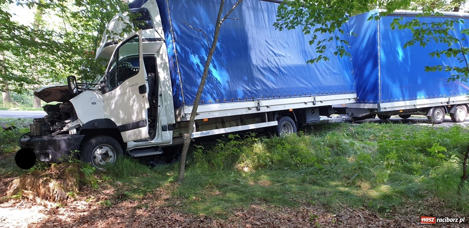 Zdjęcie w galerii na portalu naszraciborz.pl: Dziesięć zdarzeń drogowych w jeden dzień. Trzy poważne  wiadomości z regionu