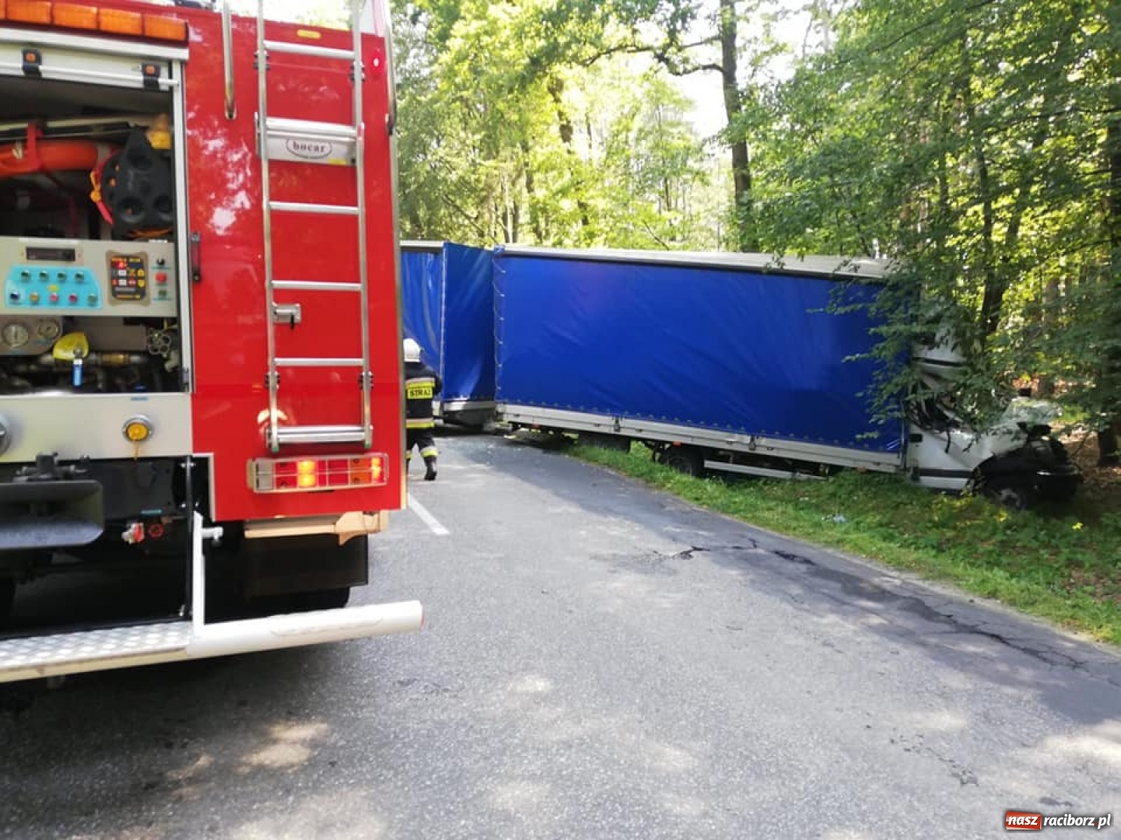 Zdjęcie w galerii na portalu naszraciborz.pl: Dziesięć zdarzeń drogowych w jeden dzień. Trzy poważne  wiadomości z regionu