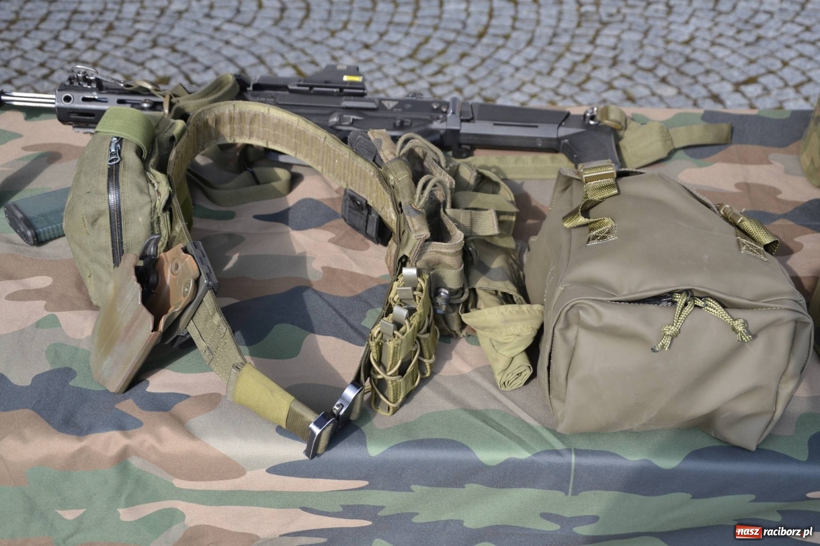 Zdjęcie w galerii na portalu naszraciborz.pl: Zostań Żołnierzem Rzeczypospolitej. Kampania na zamku  wiadomości z regionu