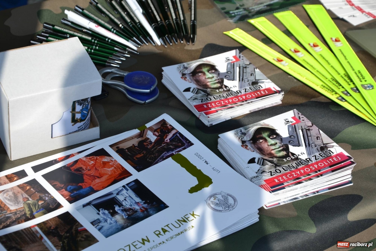 Zdjęcie w galerii na portalu naszraciborz.pl: Zostań Żołnierzem Rzeczypospolitej. Kampania na zamku  wiadomości z regionu