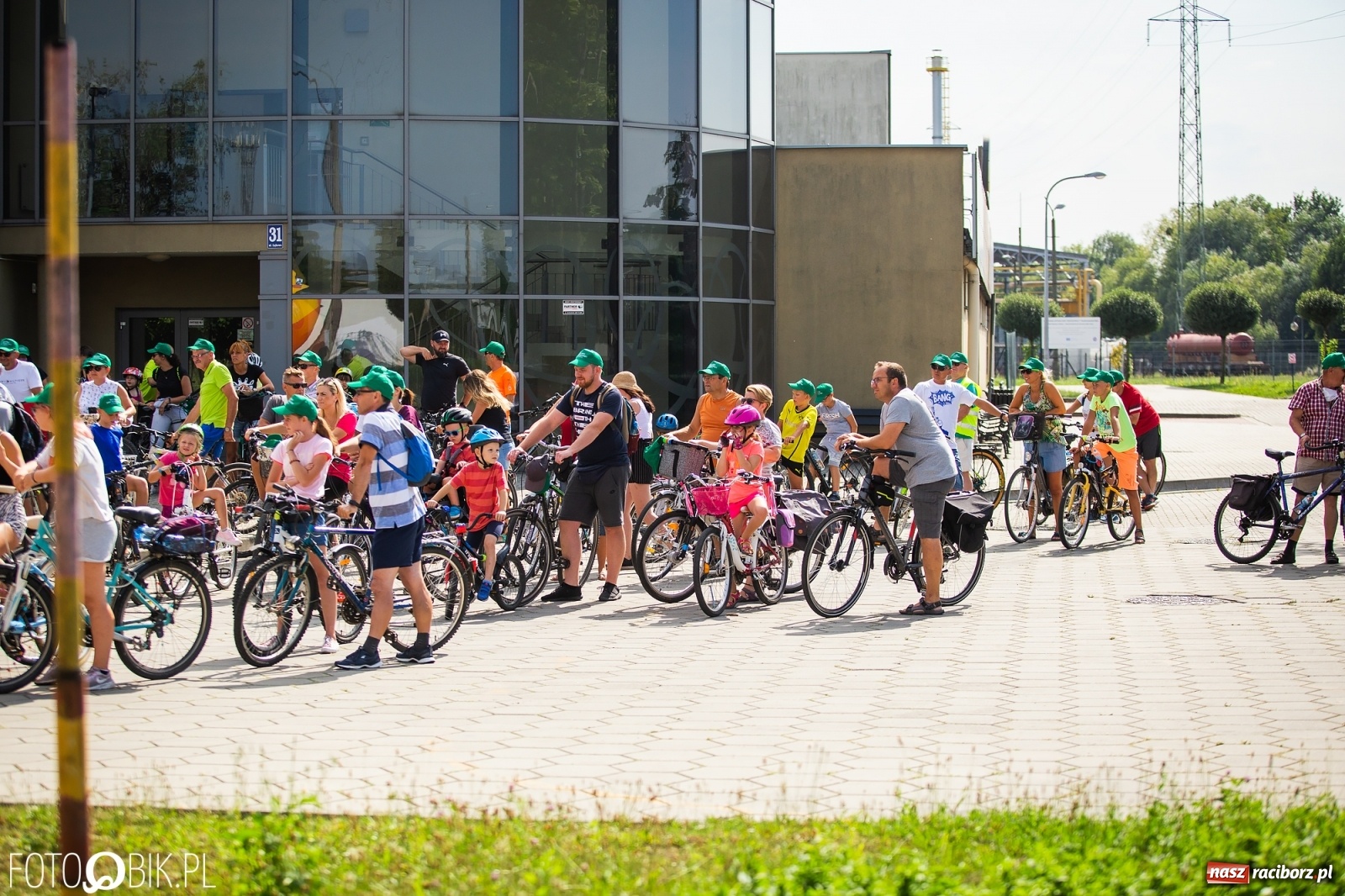 Zdjęcie w galerii na portalu naszraciborz.pl: Rodzinny rajd rowerowy już za nami [FOTO] wiadomości z regionu