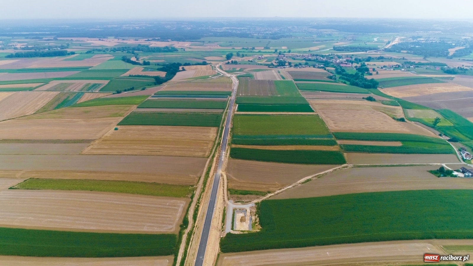 Zdjęcie w galerii na portalu naszraciborz.pl: Raport z budowy wschodniej obwodnicy. Prace postępują zgodnie z planem [15.08.2020]  wiadomości z regionu