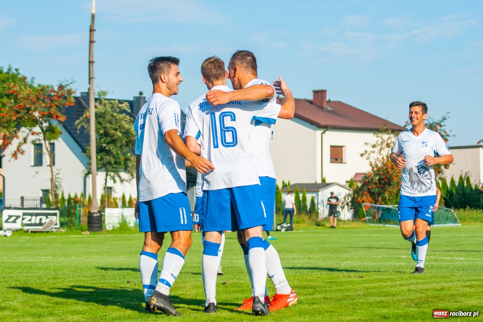Zdjęcie w galerii na portalu naszraciborz.pl: Festiwal karnych i goli w Krzyżanowicach [FOTO i WIDEO] wiadomości z regionu