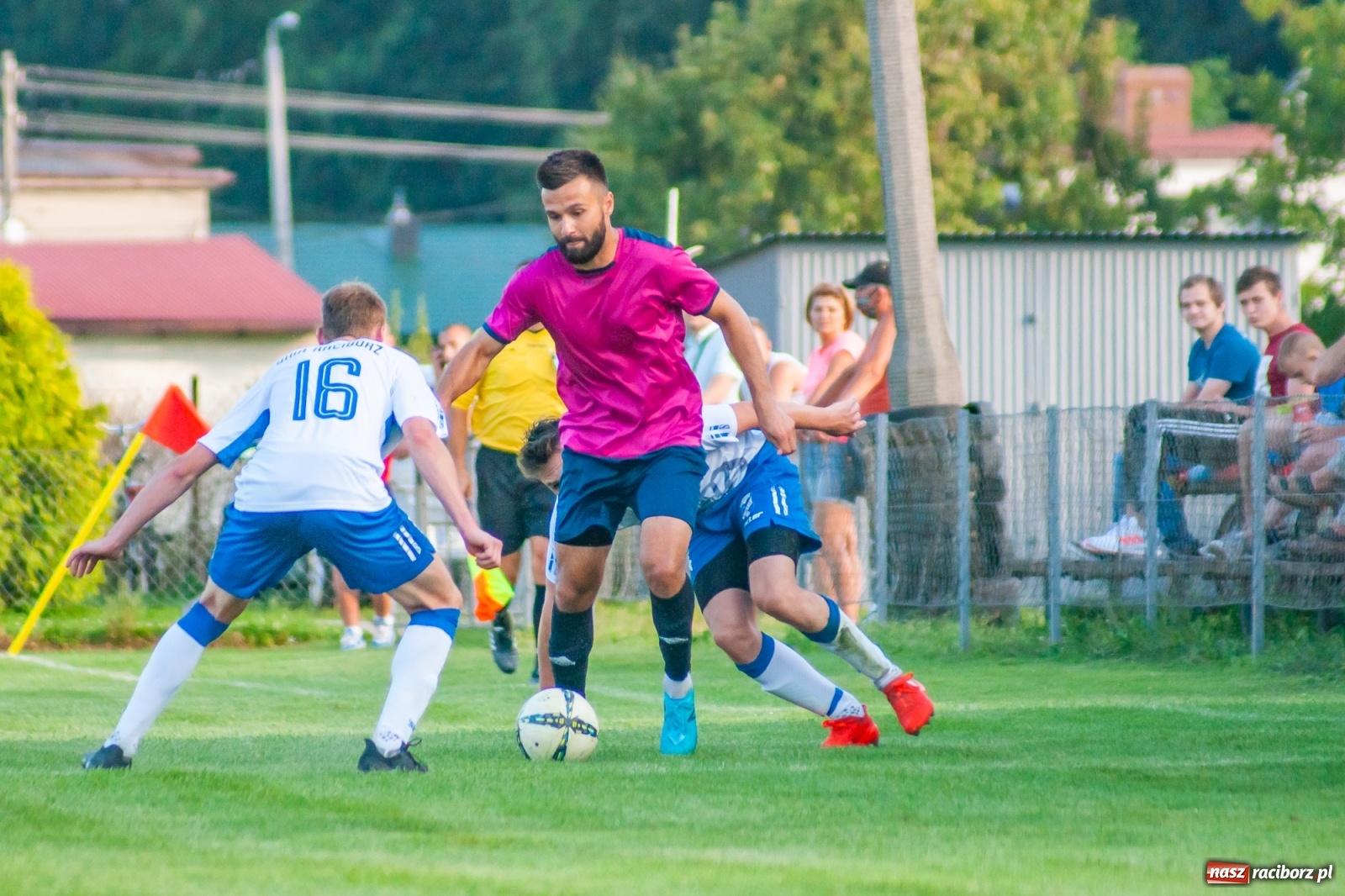 Zdjęcie w galerii na portalu naszraciborz.pl: Festiwal karnych i goli w Krzyżanowicach [FOTO i WIDEO] wiadomości z regionu