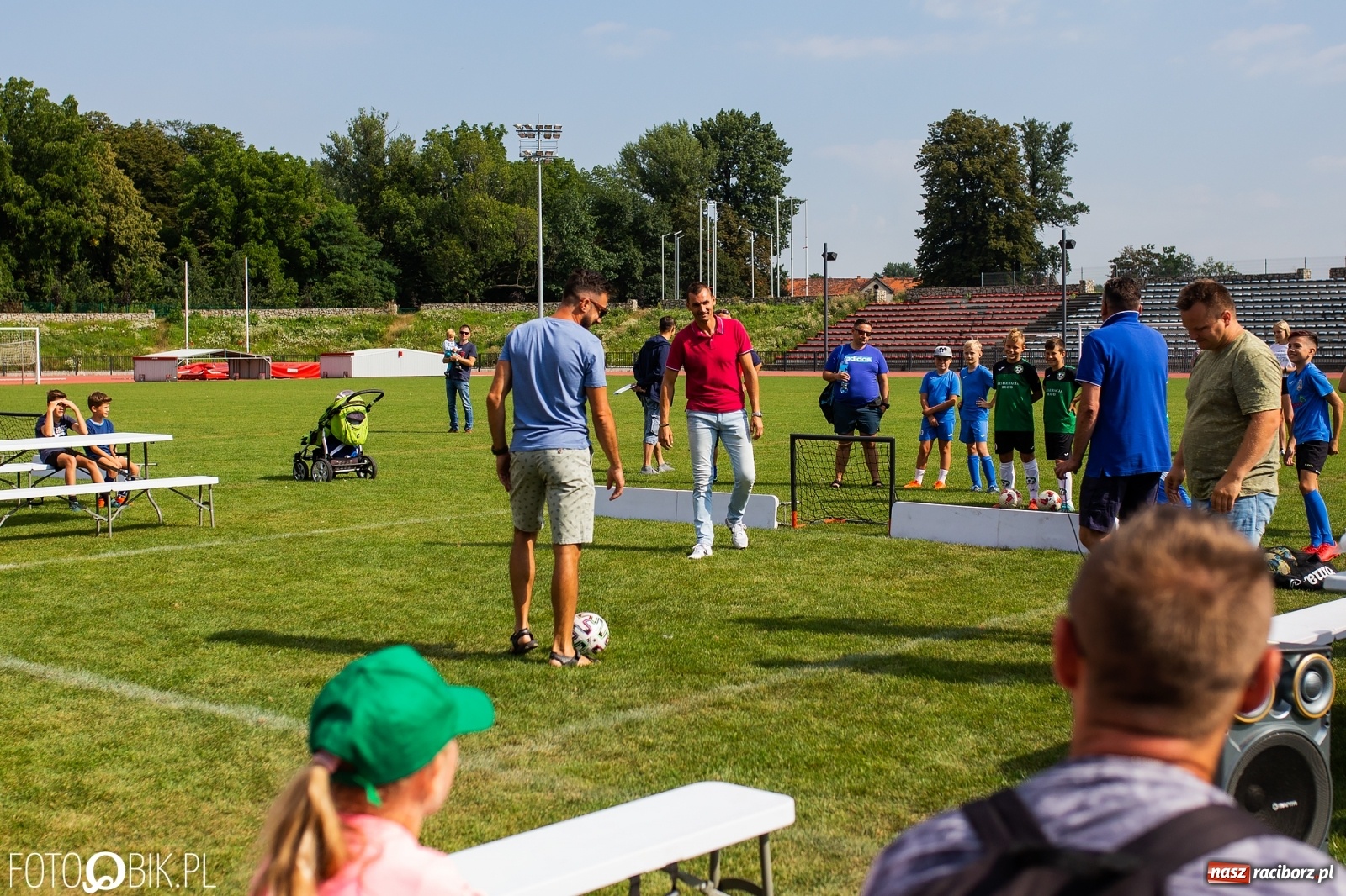 Zdjęcie w galerii na portalu naszraciborz.pl: Mistrzostwa Powiatu Raciborskiego 1 vs 1 w piłce nożnej chłopców wiadomości z regionu