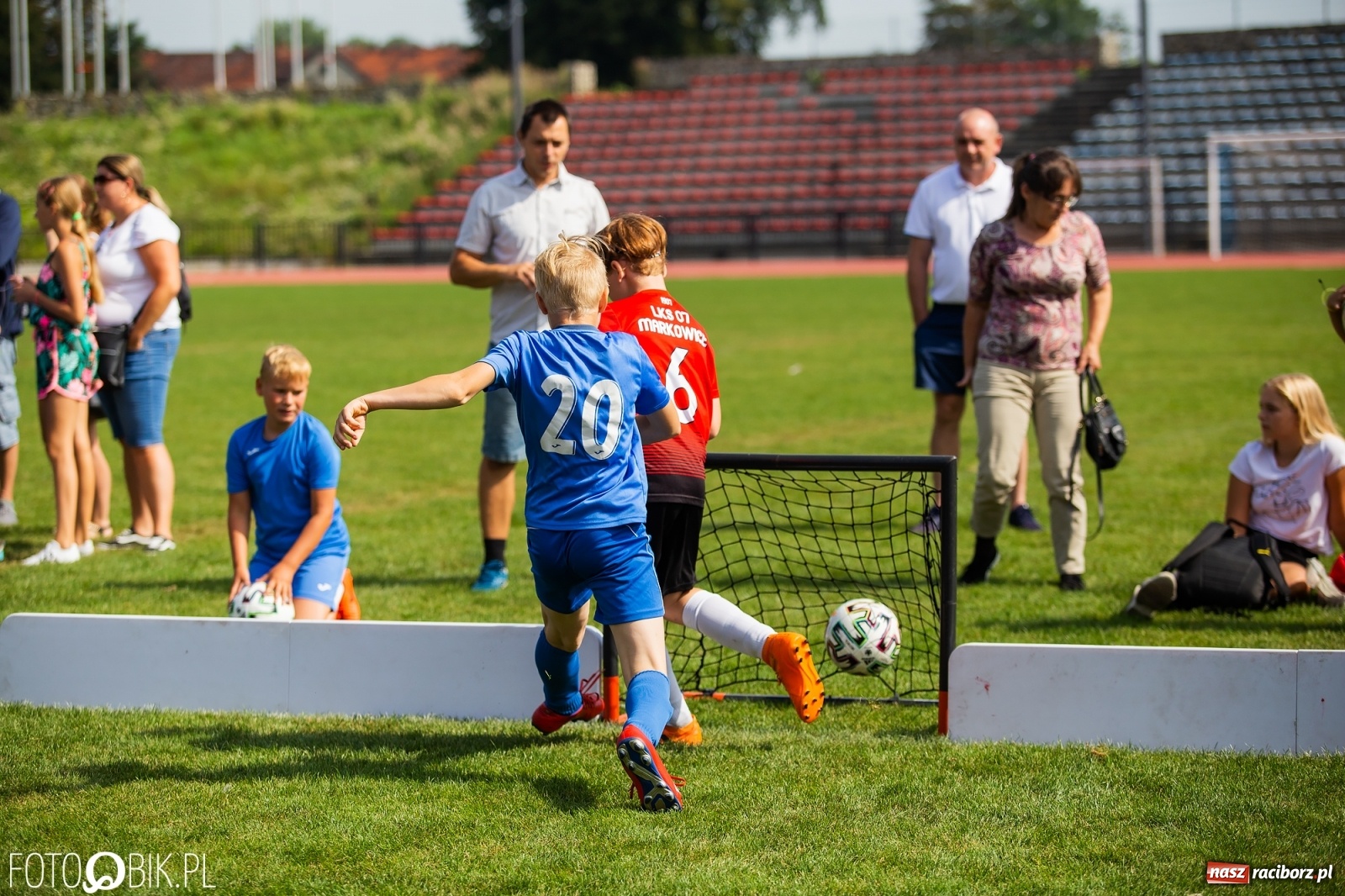 Zdjęcie w galerii na portalu naszraciborz.pl: Mistrzostwa Powiatu Raciborskiego 1 vs 1 w piłce nożnej chłopców wiadomości z regionu