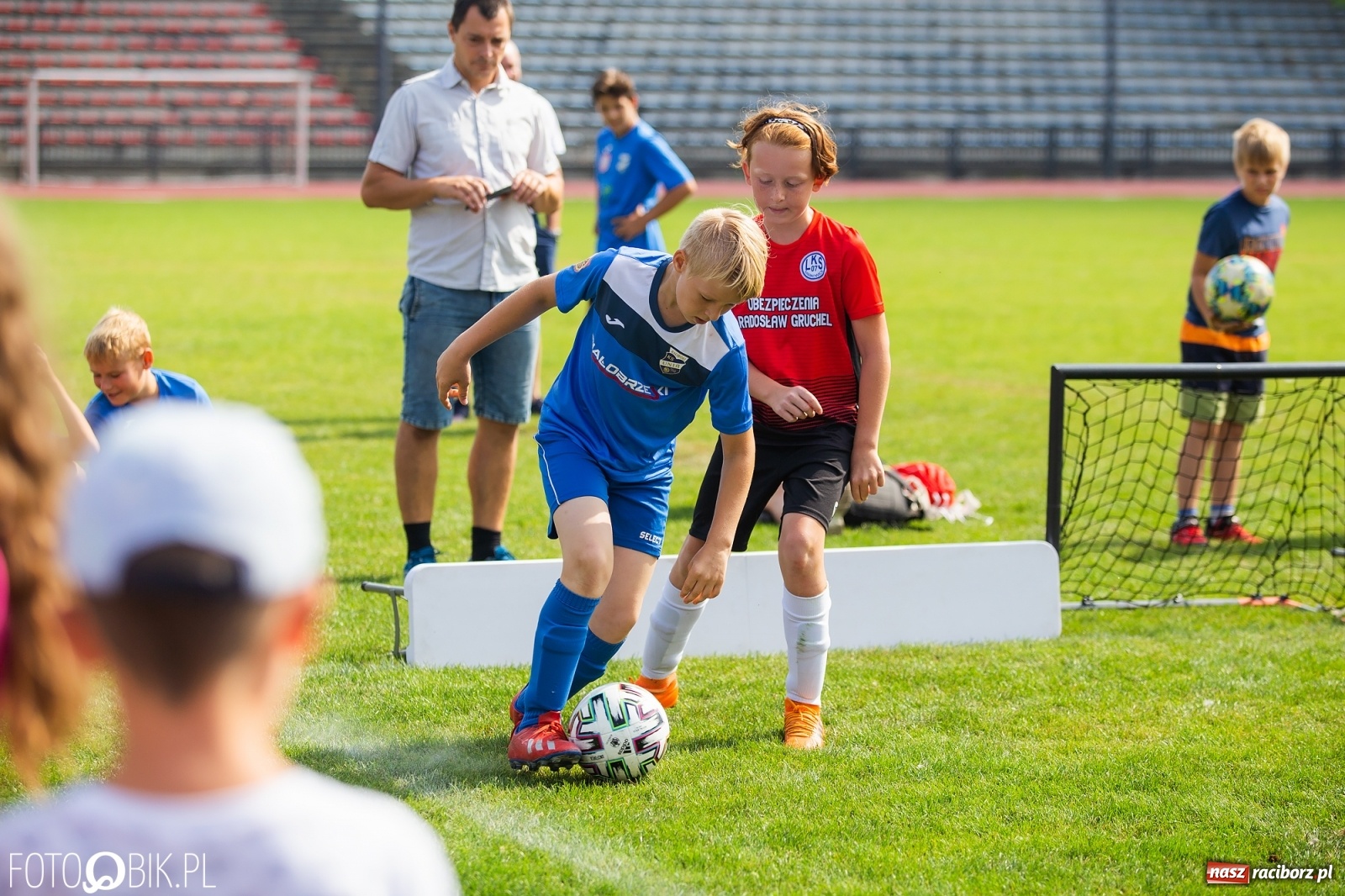 Zdjęcie w galerii na portalu naszraciborz.pl: Mistrzostwa Powiatu Raciborskiego 1 vs 1 w piłce nożnej chłopców wiadomości z regionu