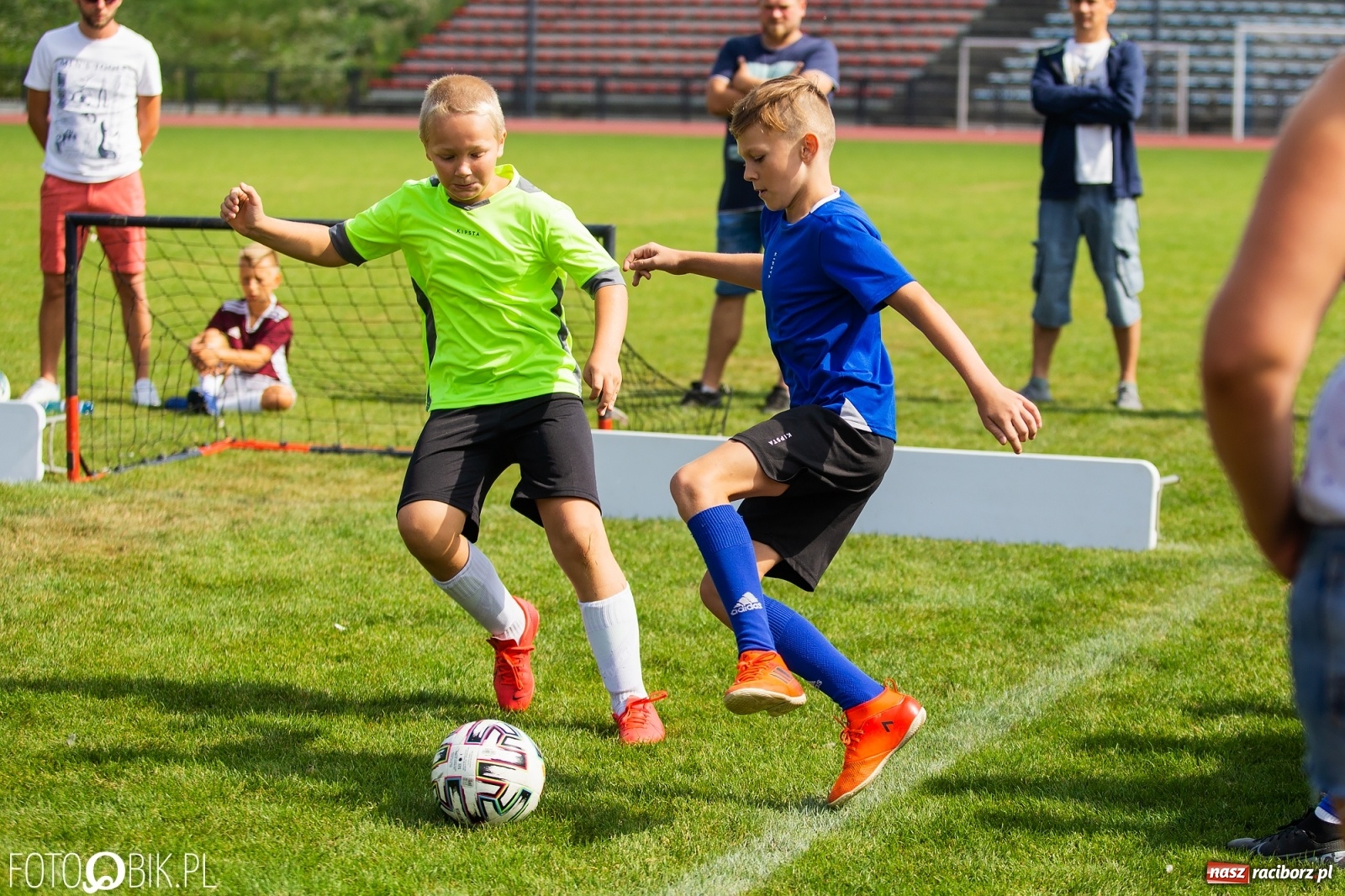 Zdjęcie w galerii na portalu naszraciborz.pl: Mistrzostwa Powiatu Raciborskiego 1 vs 1 w piłce nożnej chłopców wiadomości z regionu