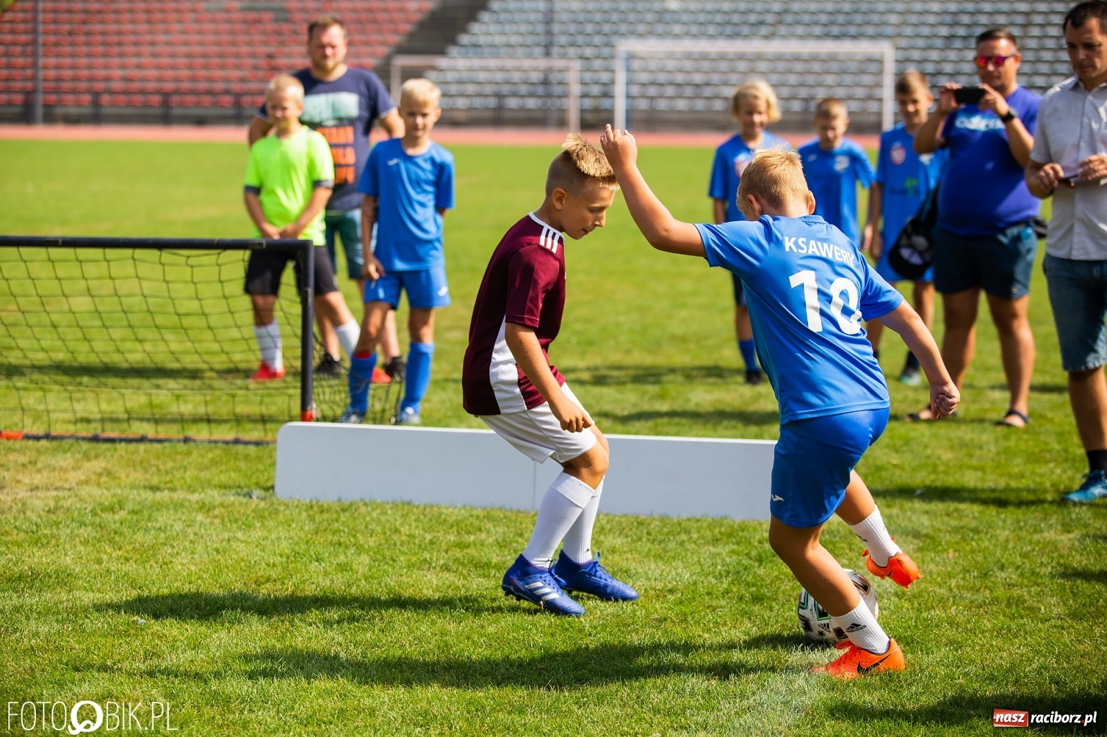 Zdjęcie w galerii na portalu naszraciborz.pl: Mistrzostwa Powiatu Raciborskiego 1 vs 1 w piłce nożnej chłopców wiadomości z regionu