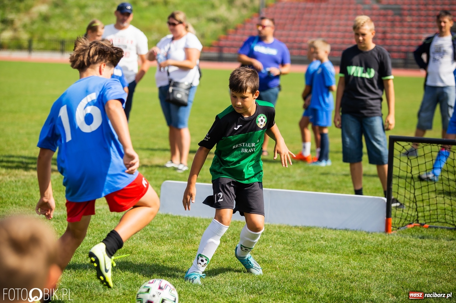 Zdjęcie w galerii na portalu naszraciborz.pl: Mistrzostwa Powiatu Raciborskiego 1 vs 1 w piłce nożnej chłopców wiadomości z regionu