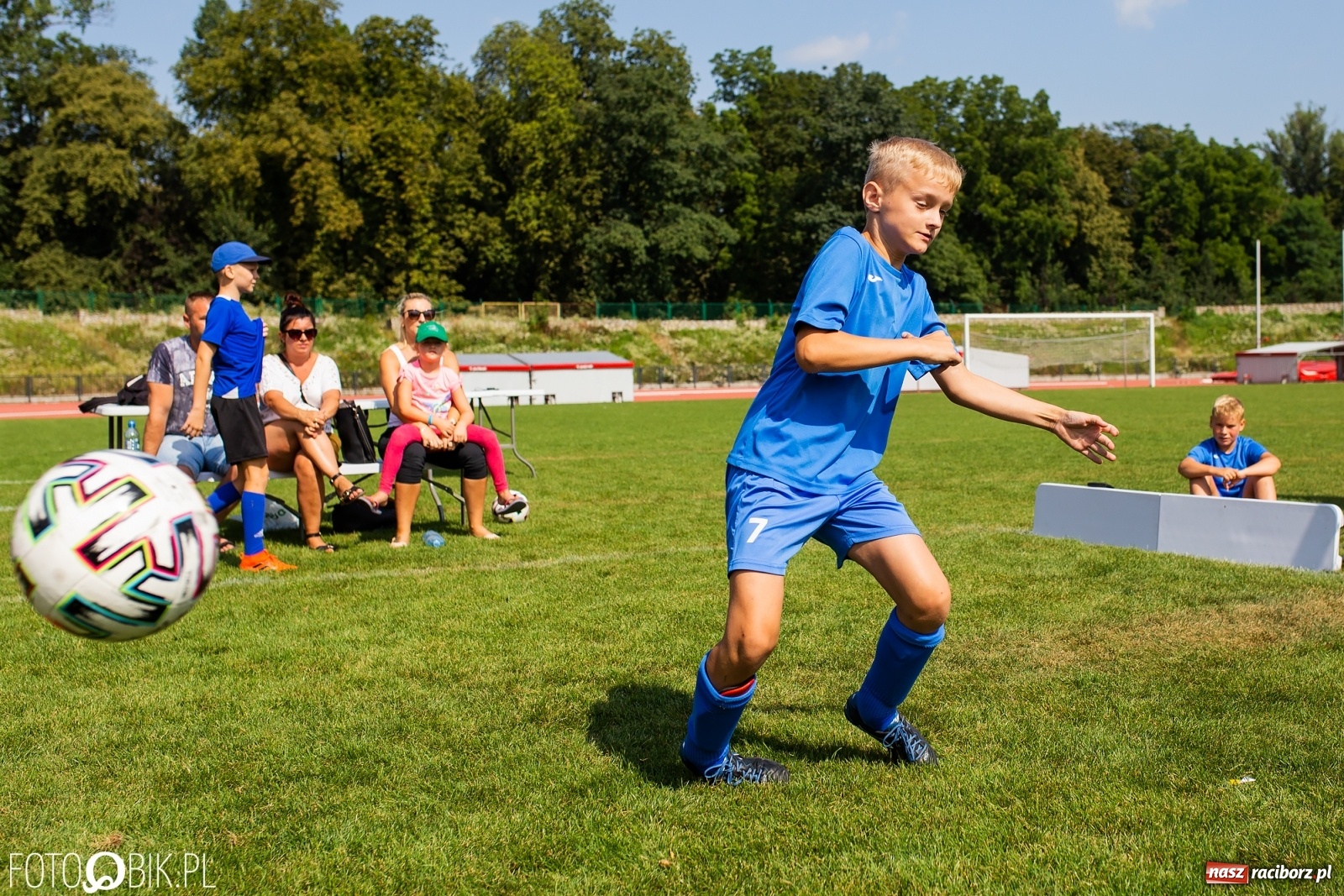 Zdjęcie w galerii na portalu naszraciborz.pl: Mistrzostwa Powiatu Raciborskiego 1 vs 1 w piłce nożnej chłopców wiadomości z regionu