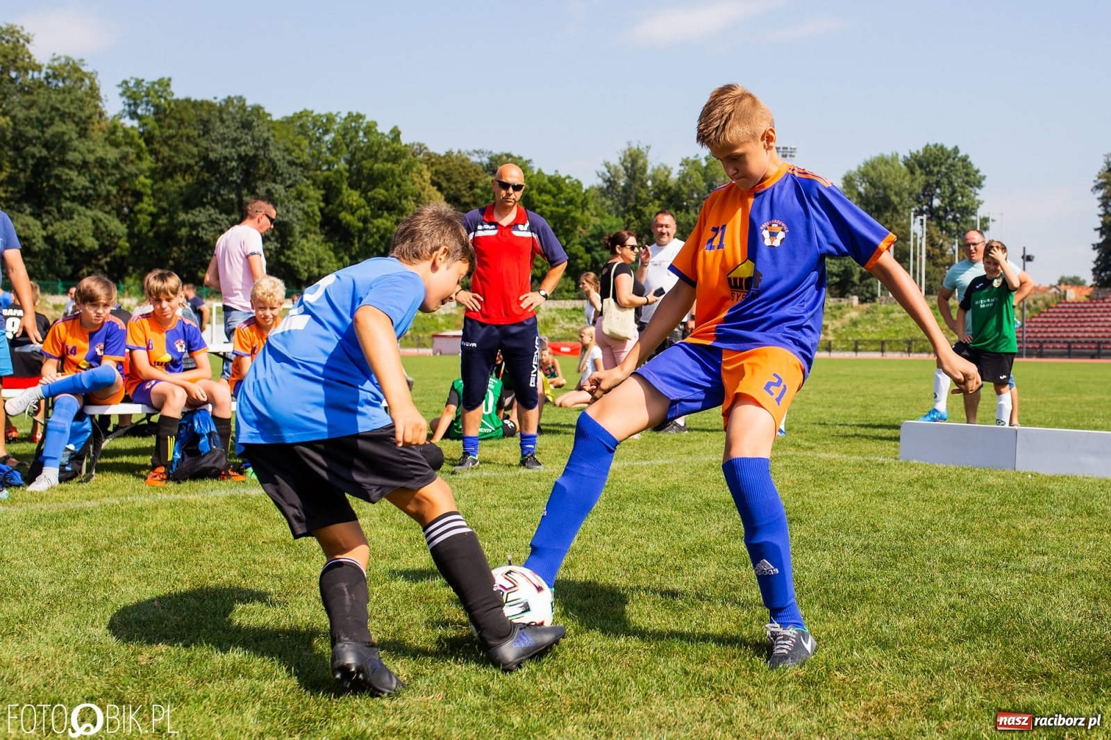 Zdjęcie w galerii na portalu naszraciborz.pl: Mistrzostwa Powiatu Raciborskiego 1 vs 1 w piłce nożnej chłopców wiadomości z regionu