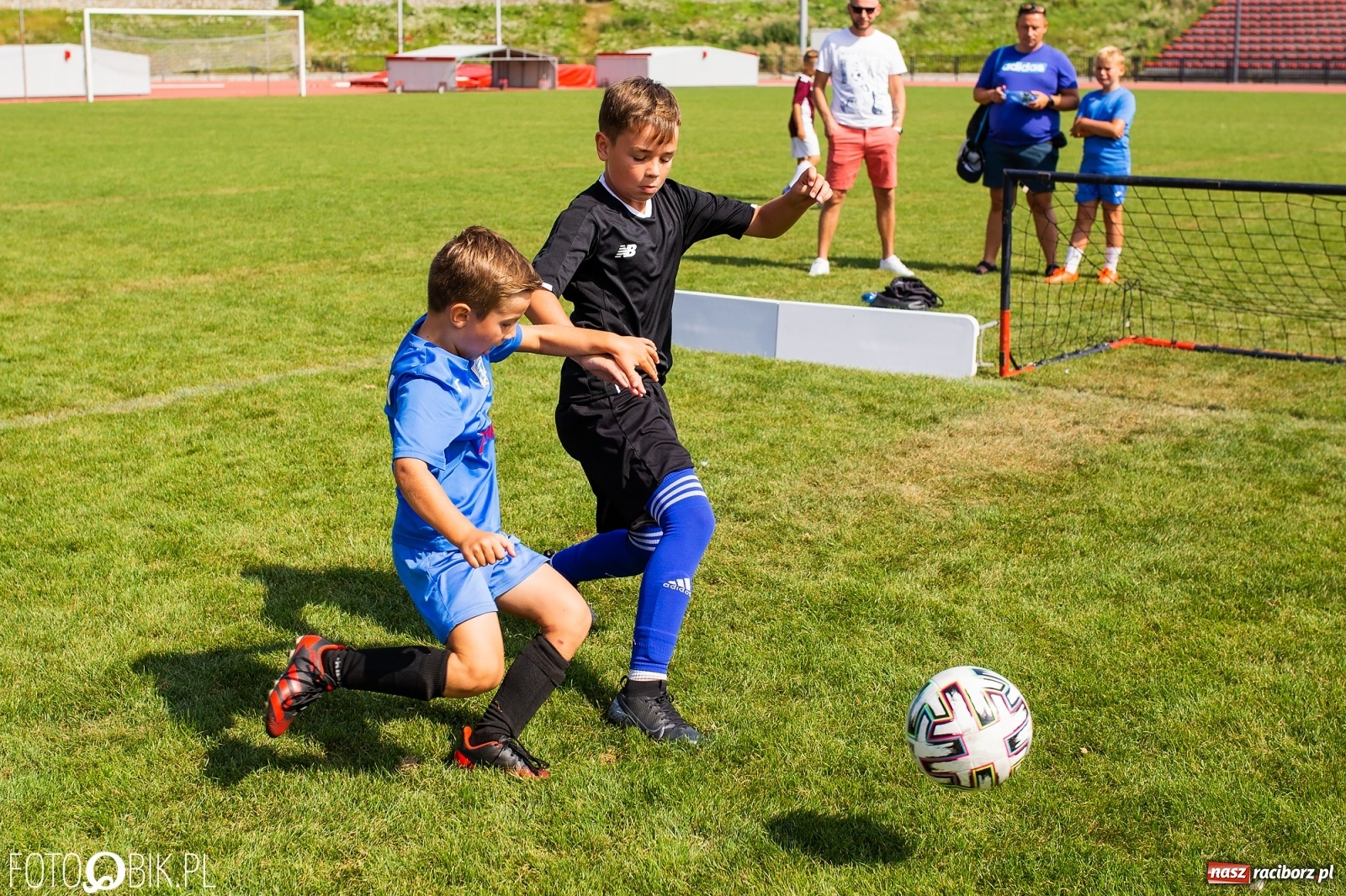 Zdjęcie w galerii na portalu naszraciborz.pl: Mistrzostwa Powiatu Raciborskiego 1 vs 1 w piłce nożnej chłopców wiadomości z regionu