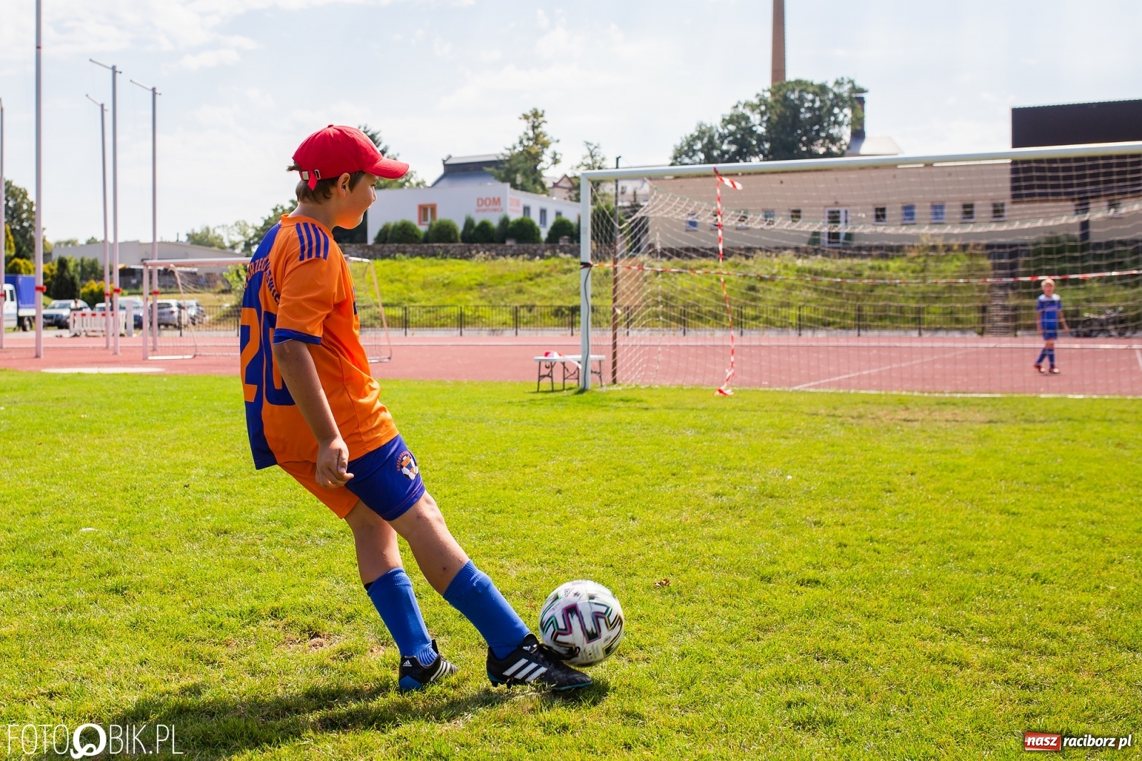 Zdjęcie w galerii na portalu naszraciborz.pl: Mistrzostwa Powiatu Raciborskiego 1 vs 1 w piłce nożnej chłopców wiadomości z regionu