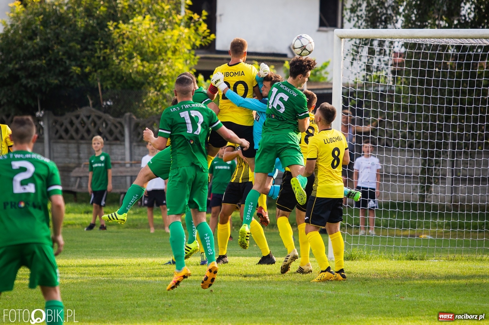 Zdjęcie w galerii na portalu naszraciborz.pl: Klasa okręgowa. Silesia pokonana, pozycja lidera utrzymana [FOTO] wiadomości z regionu